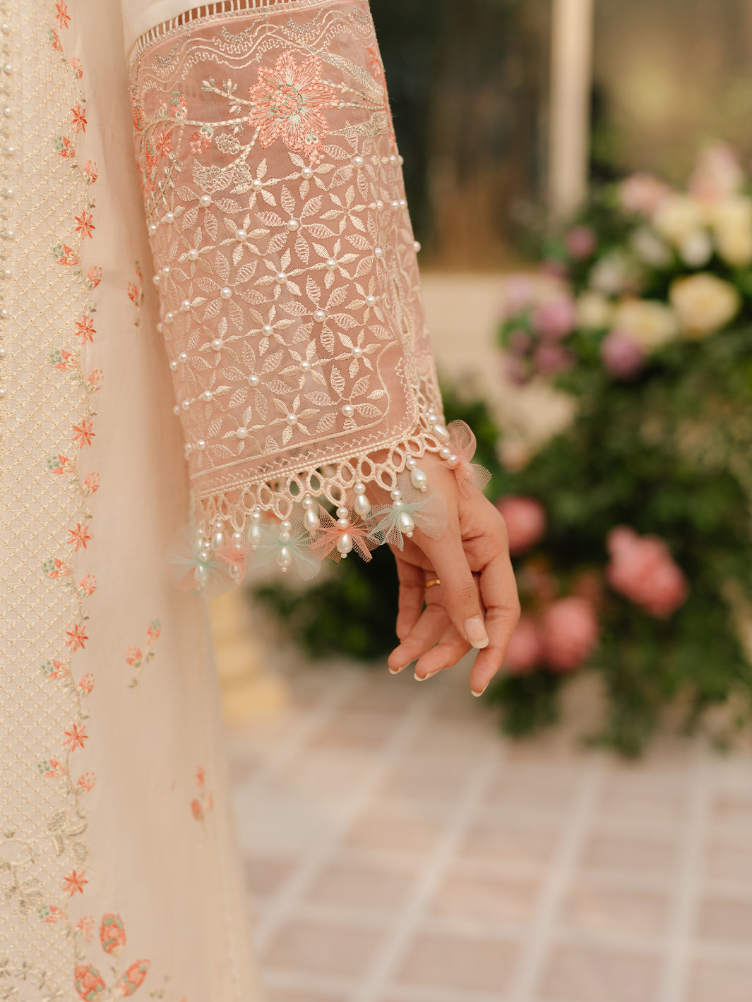 107 - B | BIN ILYAS LUXURY 3-PC LAWN Binilyas