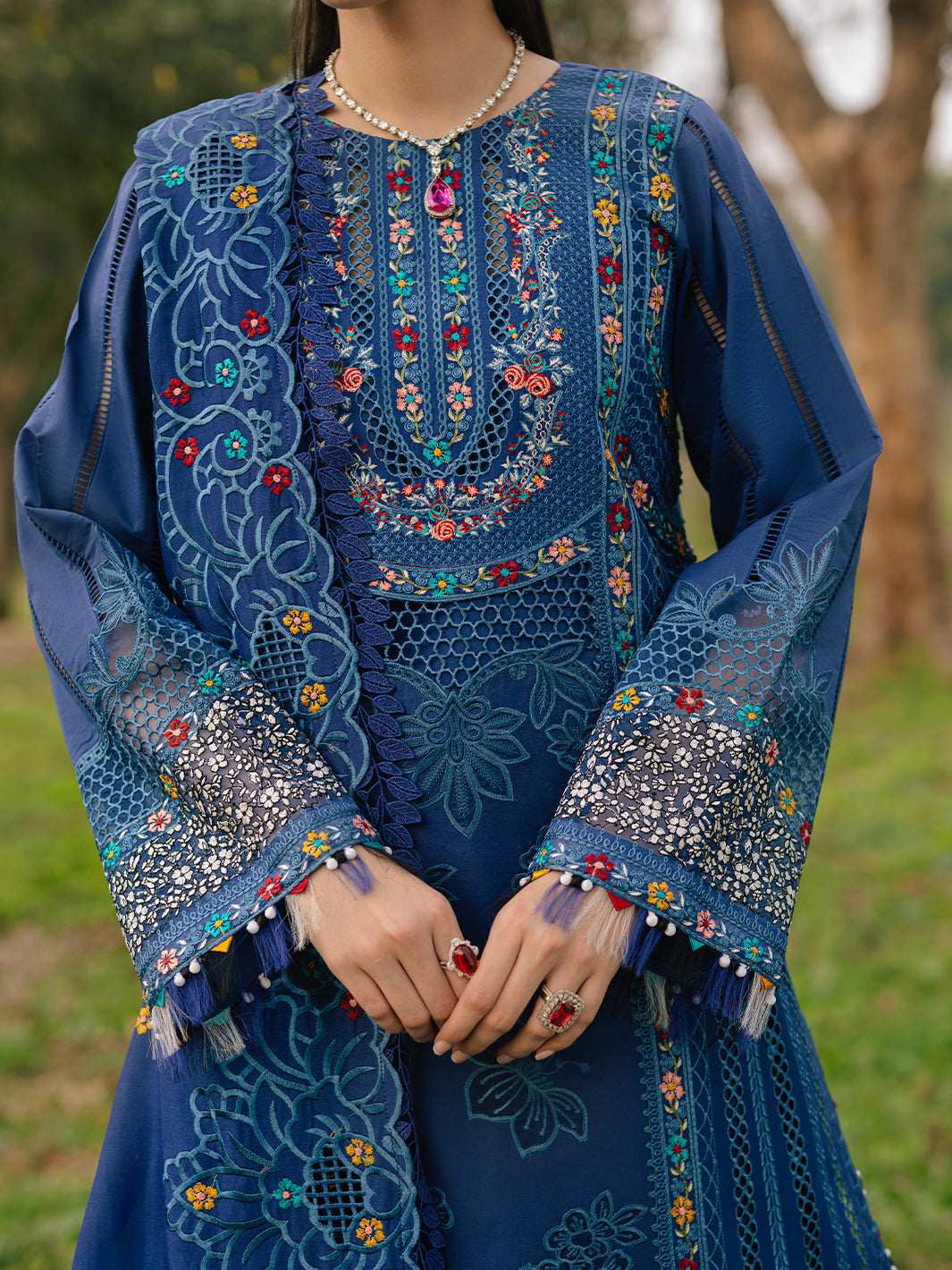 102 - B | BIN ILYAS LUXURY 3-PC LAWN Binilyas