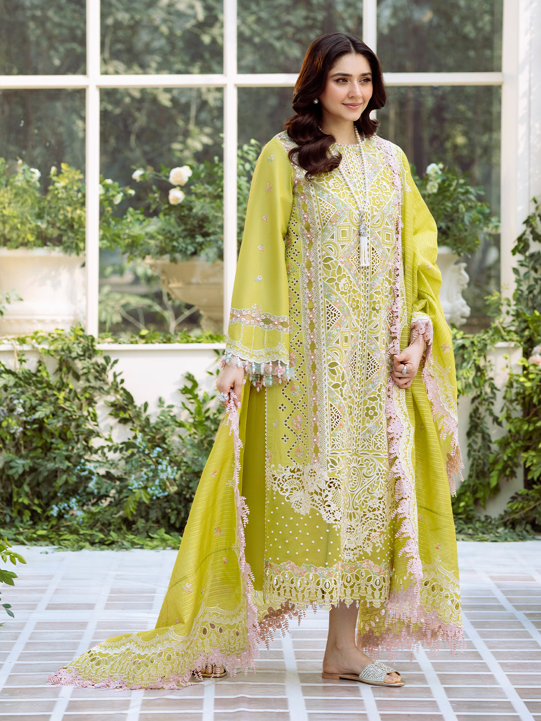 105 - A | BIN ILYAS LUXURY 3-PC LAWN Binilyas
