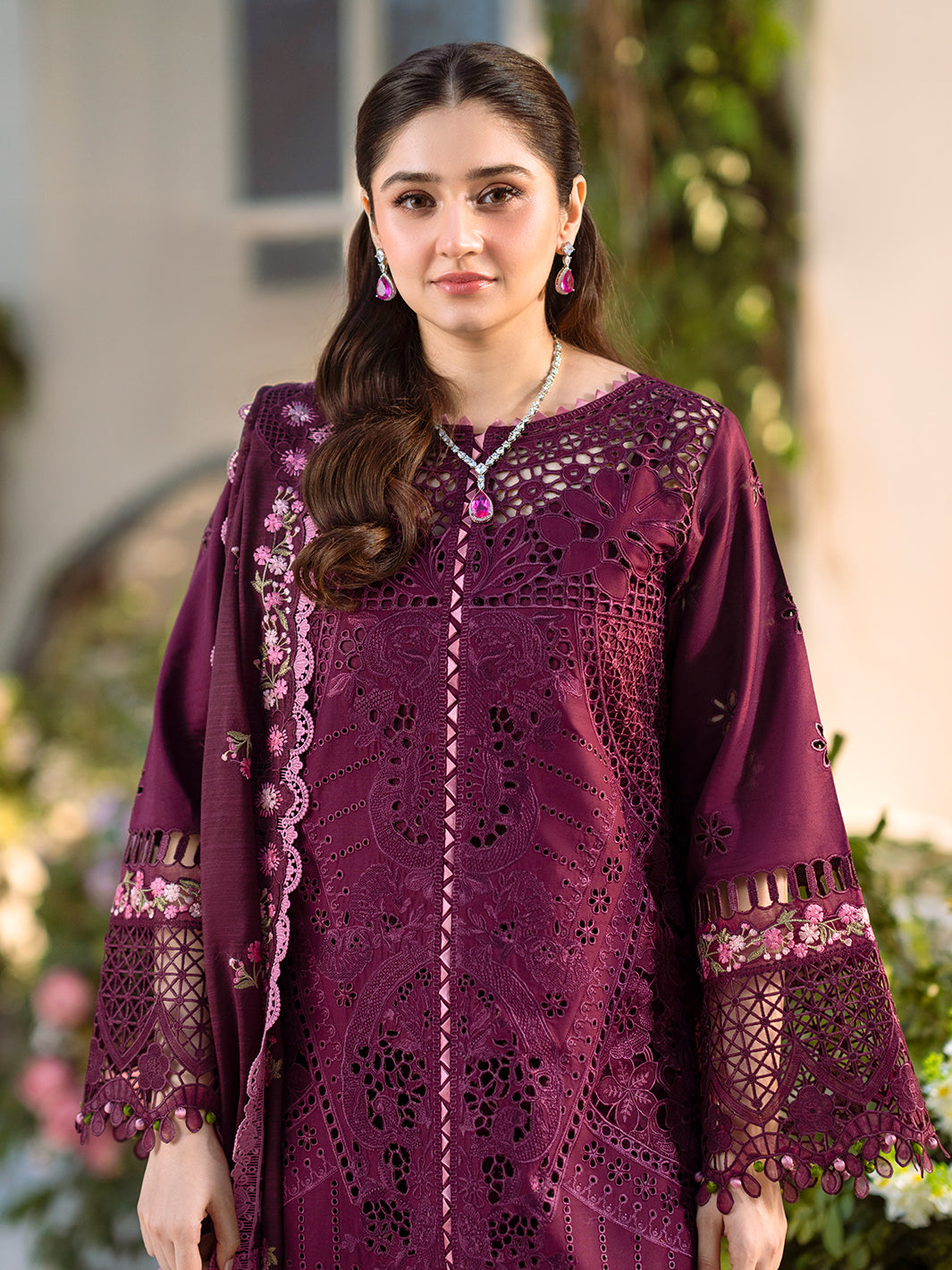106 - A | BIN ILYAS LUXURY 3-PC LAWN Market Boy
