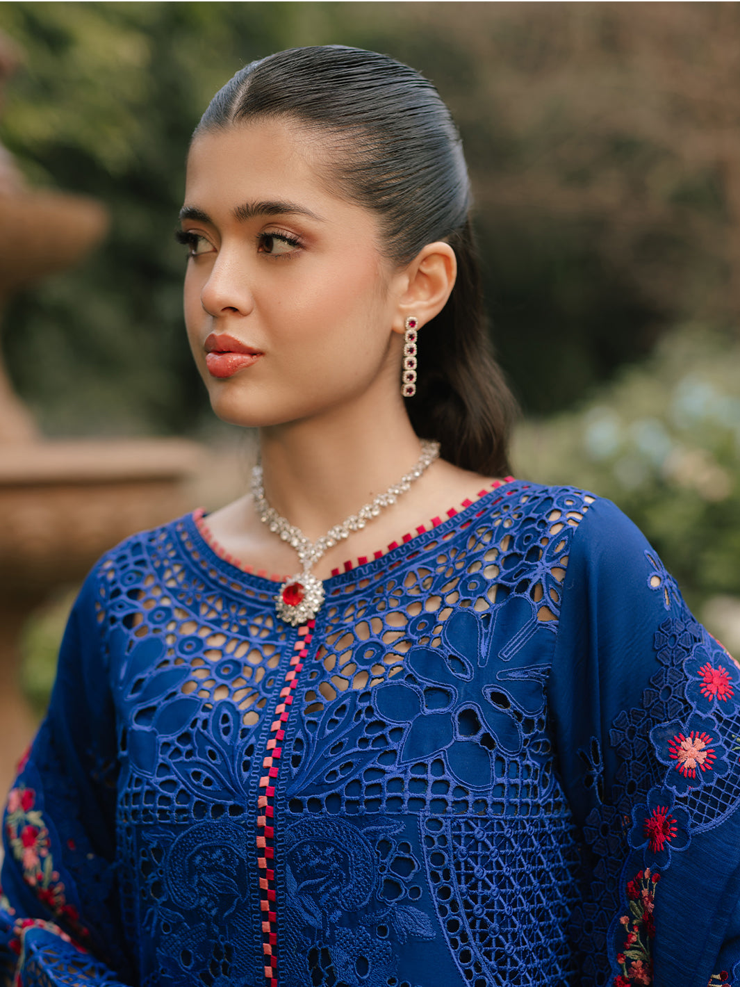 106 - B | BIN ILYAS LUXURY 3-PC LAWN Binilyas