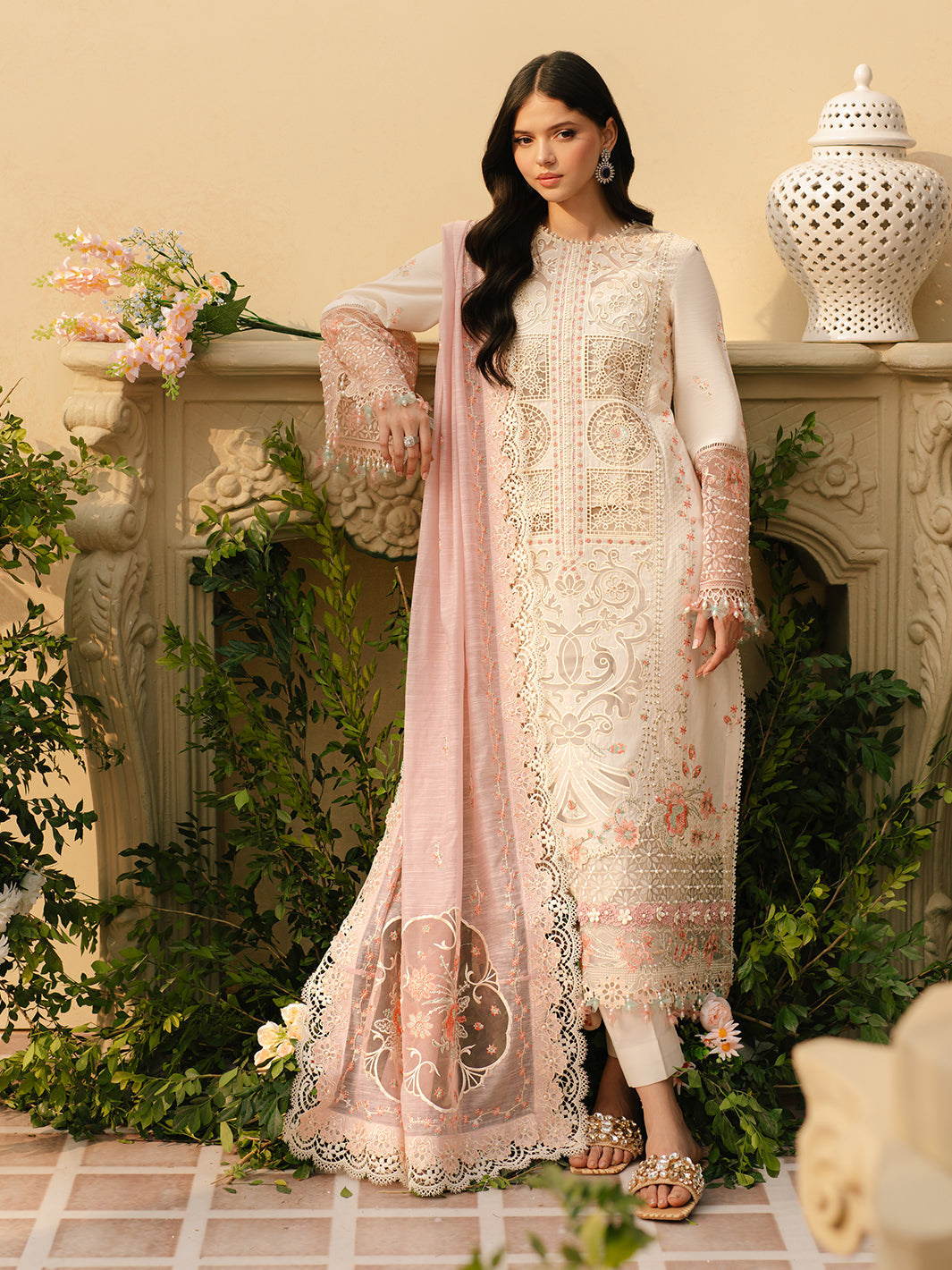 107 - B | BIN ILYAS LUXURY 3-PC LAWN Binilyas