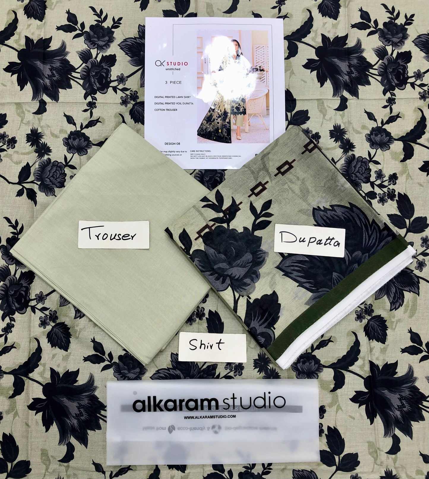 ALKARAM DIGITAL PRINTED LAWN ( Set -Pack of 5 Suits ) Category A Market Boy