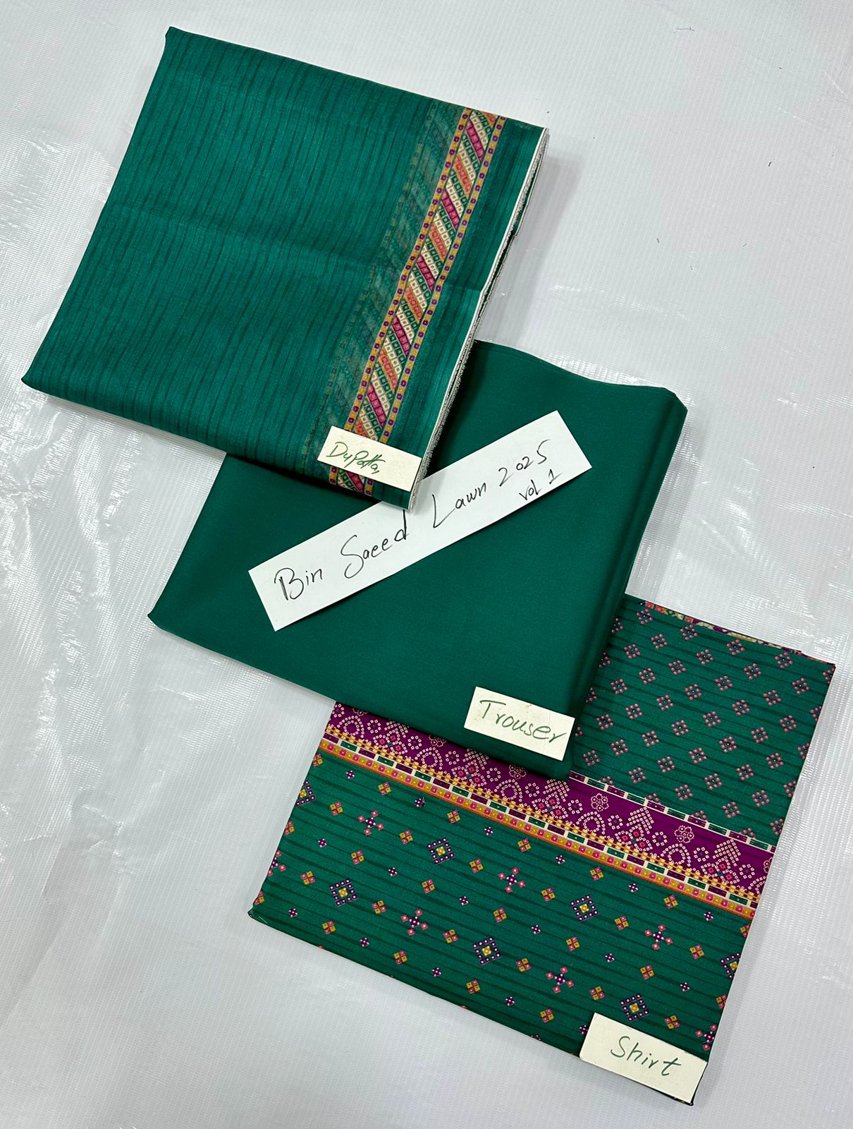 ORIGINAL BRAND BIN SAEED LAWN VOLUME NO 1 (Set -Pack of 4 Suits ) Random Market Boy
