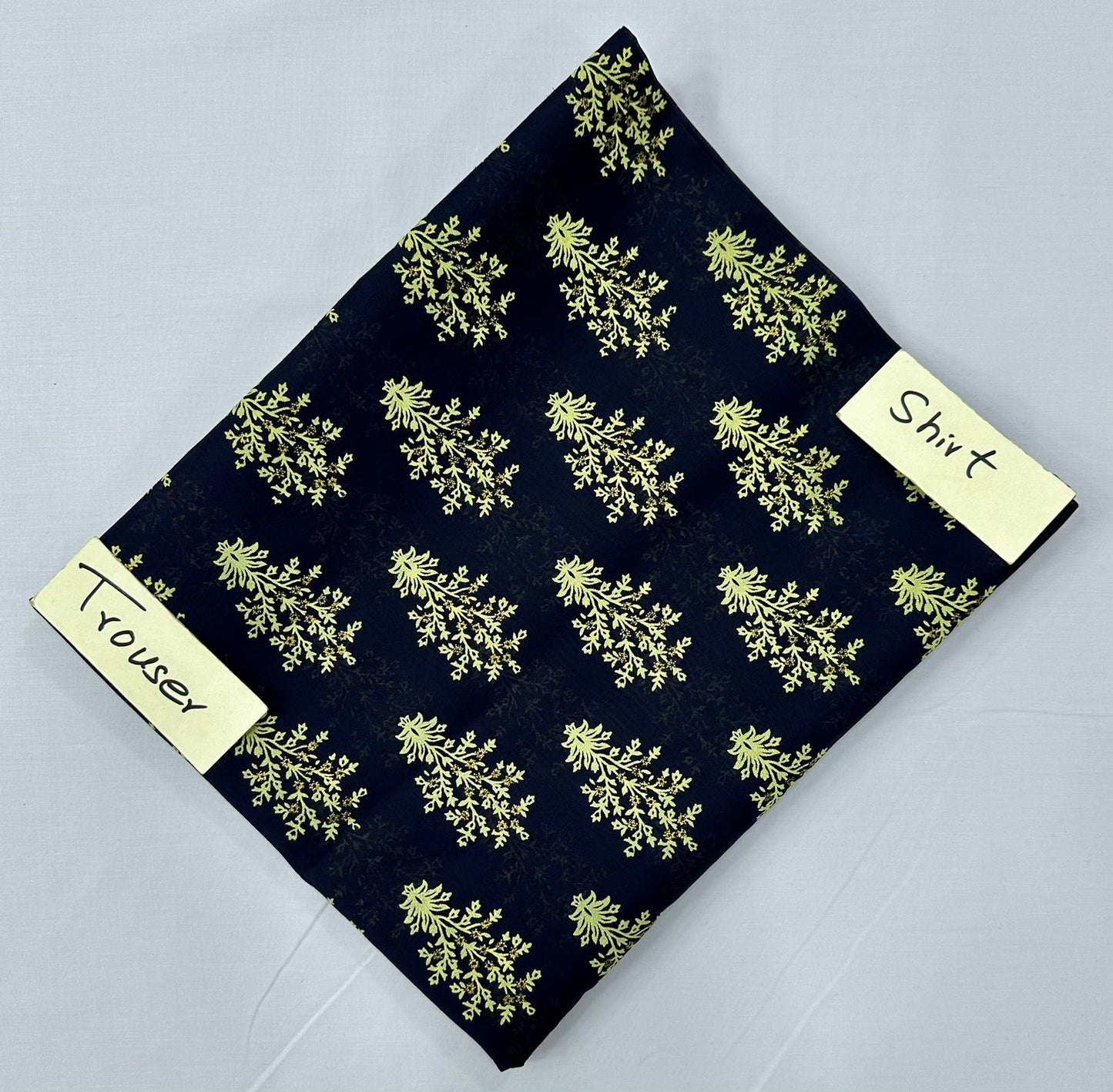 2 Piece Glitter Print Lawn (Set -Pack Of 13 Suits ) Category B Market Boy