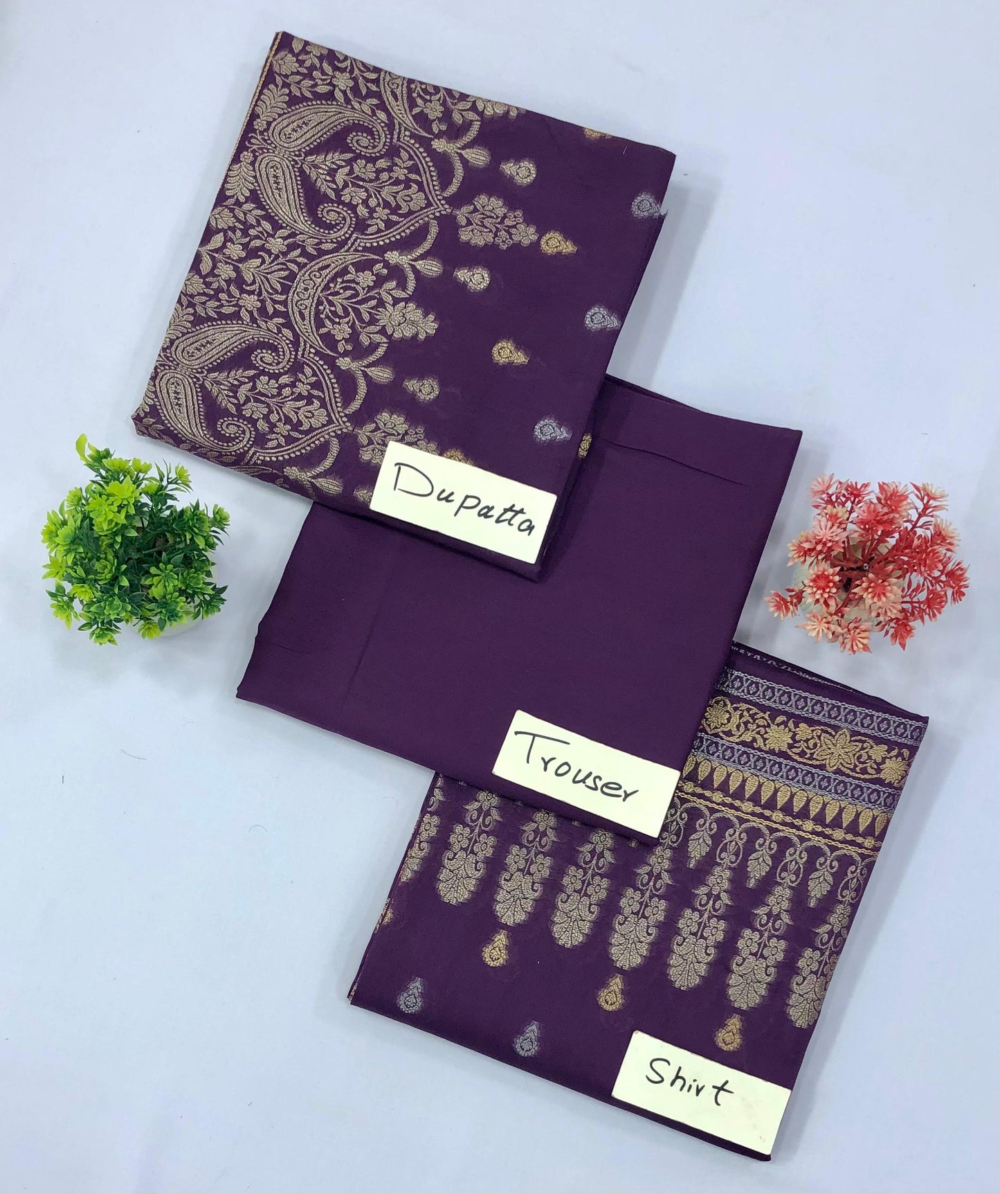 BONANZA SATRANGI JACQUARD BAROSHA VOL NO 2 (Set -Pack of 6 Suits ) Category B Market Boy