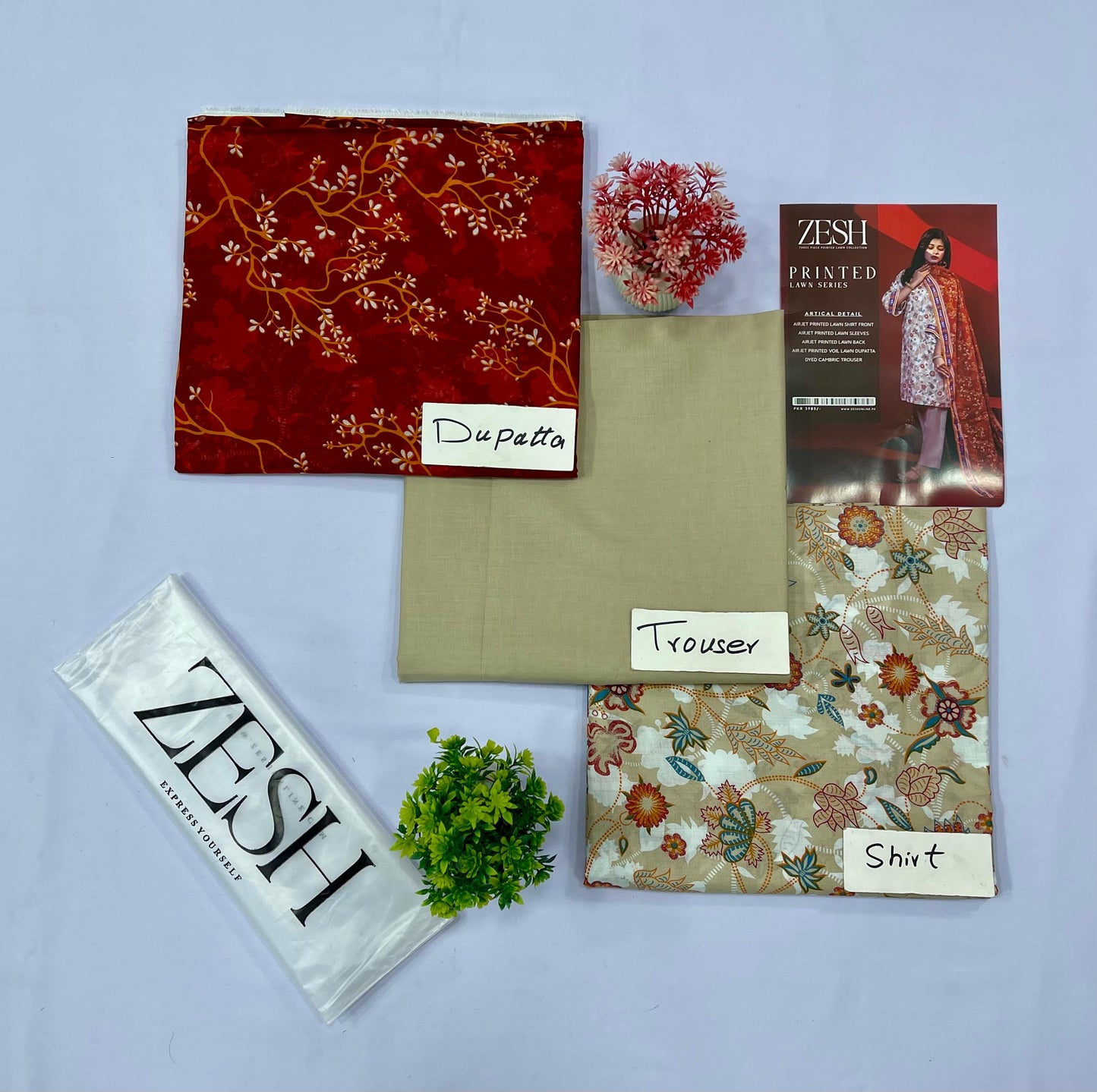 ZESH PRINTED LAWN (Set -Pack of 12 Suits ) Market Boy