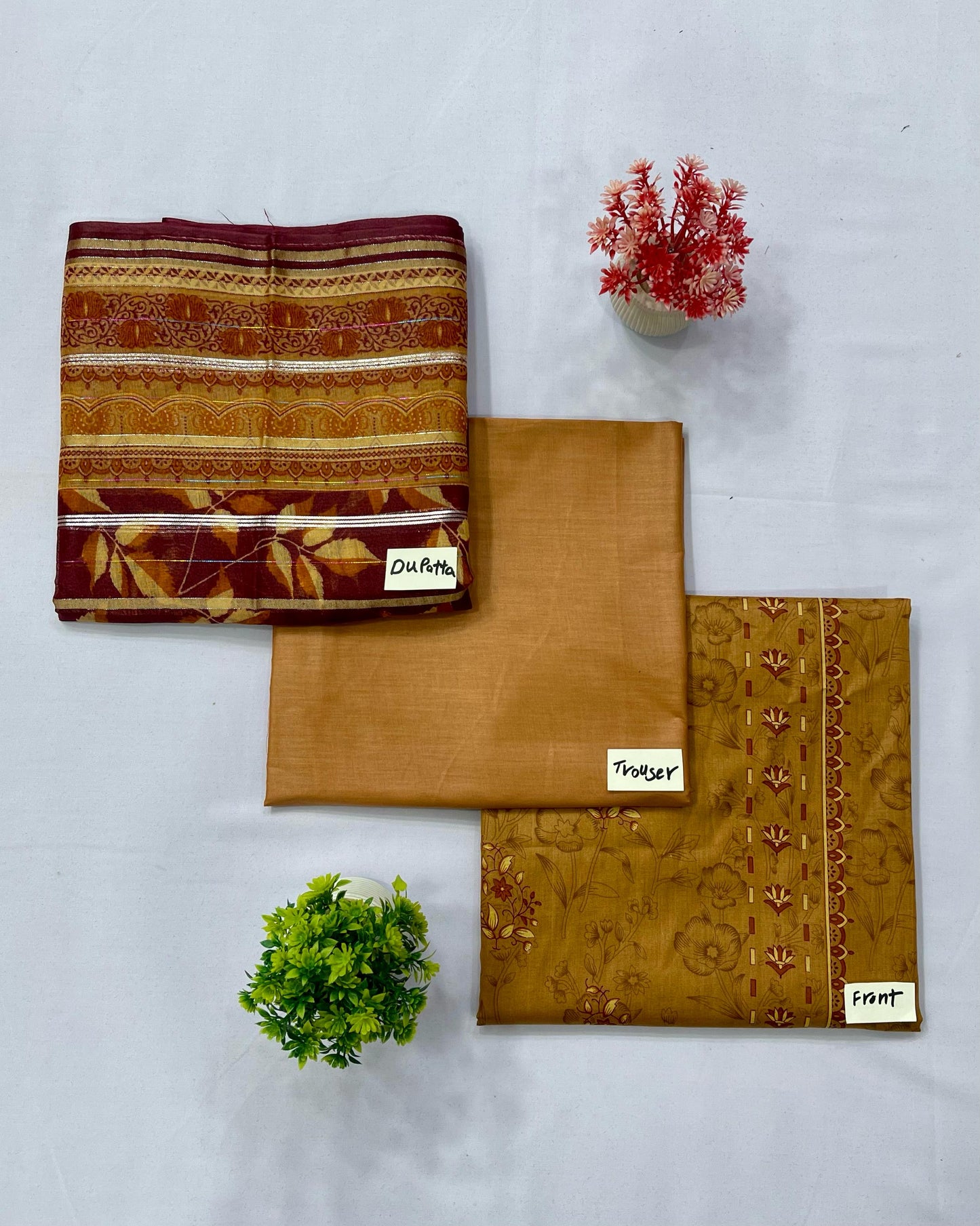 Awami Arrange Lawn 3-PC 90/70(Set -Pack Of 8 Suits ) Category A Market Boy