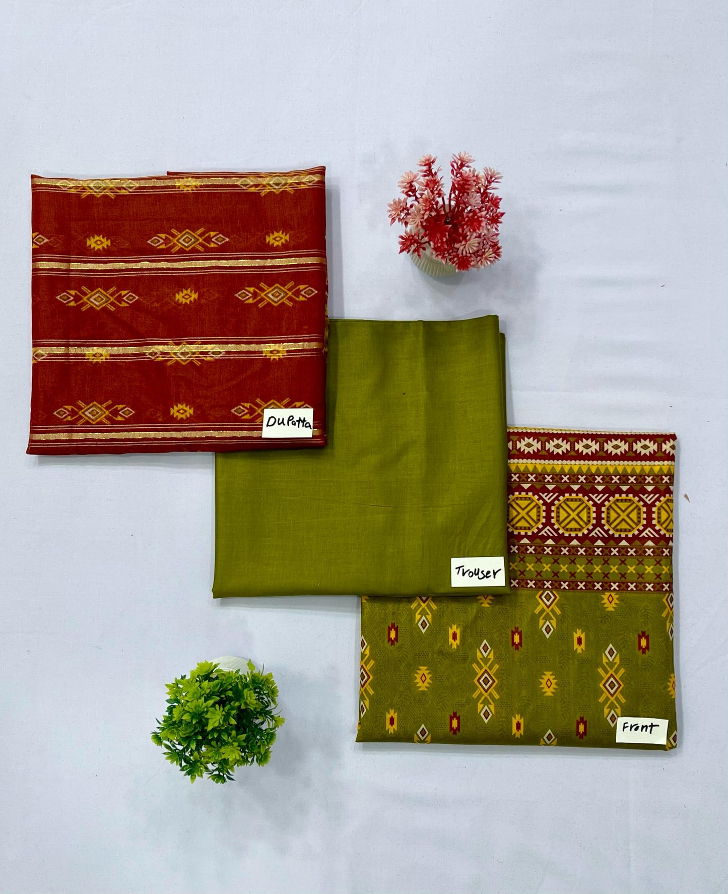 Awami Arrange Lawn 3-PC 90/70(Set -Pack Of 8 Suits ) Category B Market Boy