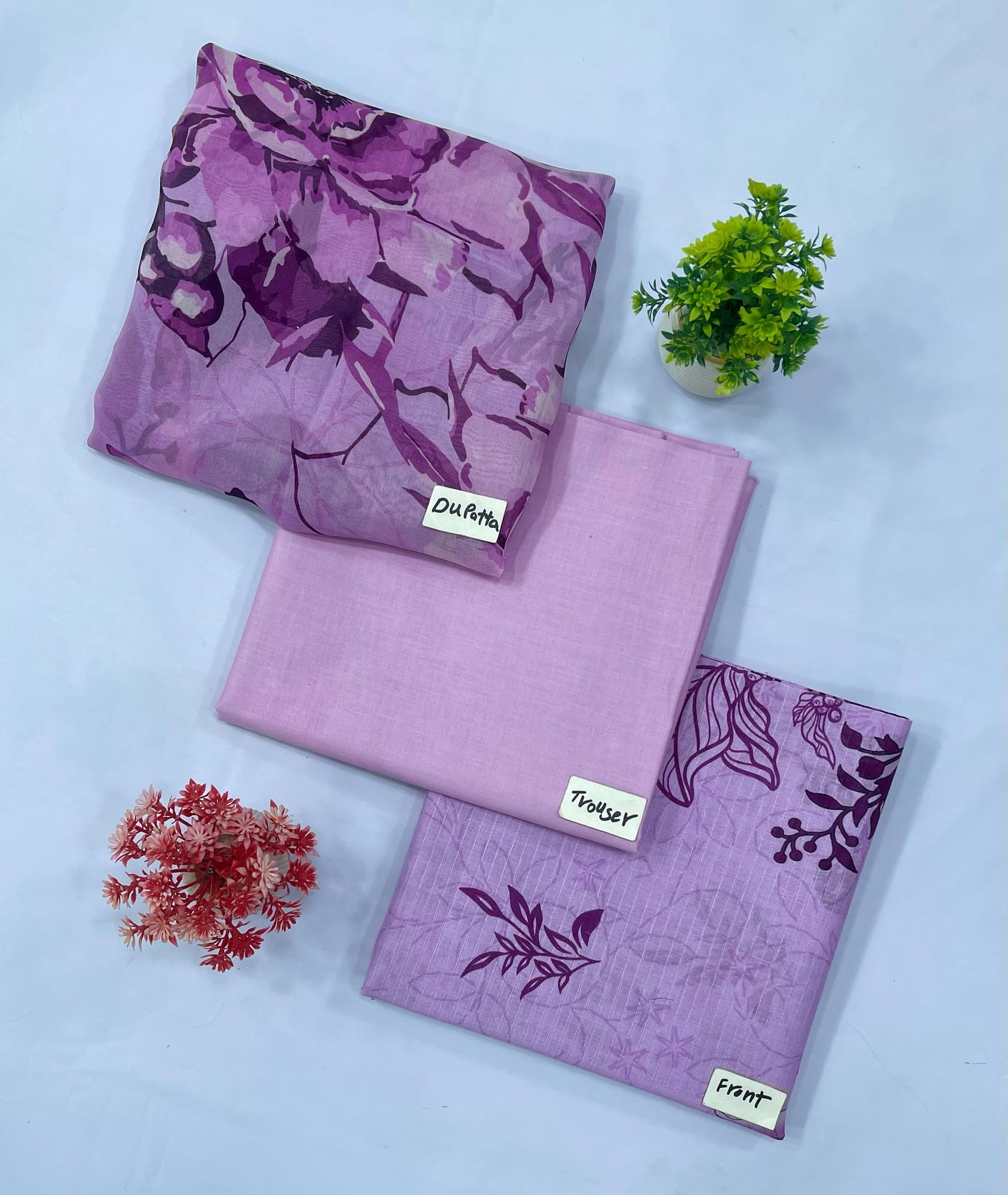 ORIGINAL BRAND BAMBER DUPATTA DIGITAL BANA DURA LAWN(Set -Pack Of 5 Suits )Category A Market Boy