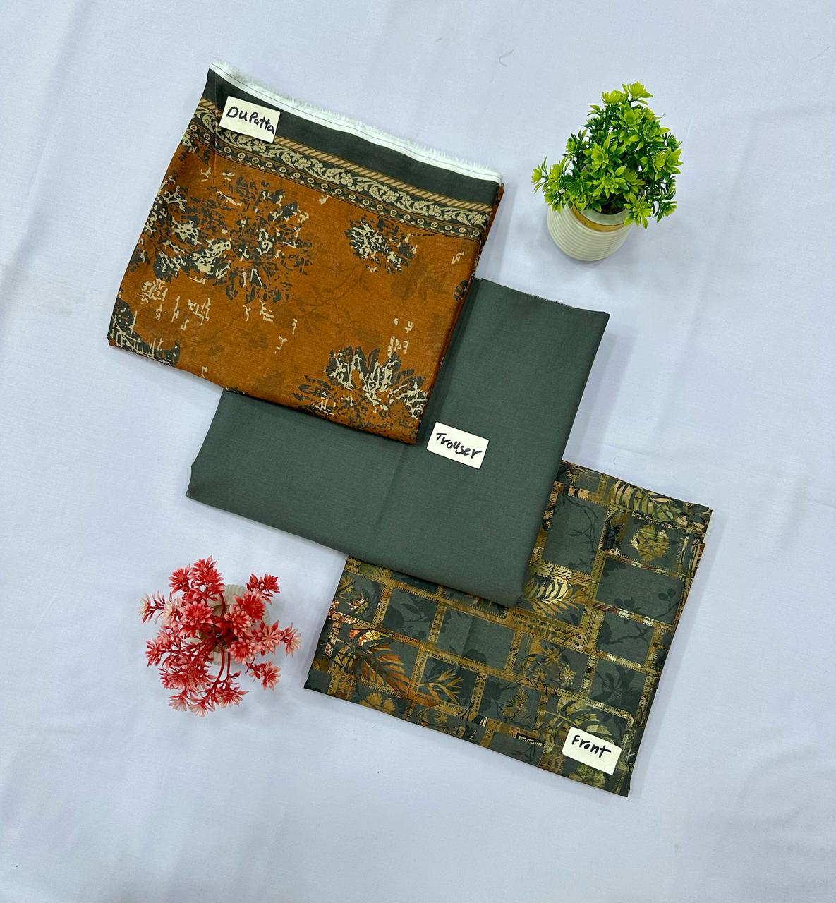 RIWAYAT PRINTED LAWN (Set -Pack Of 7 Suits ) Category B Market Boy