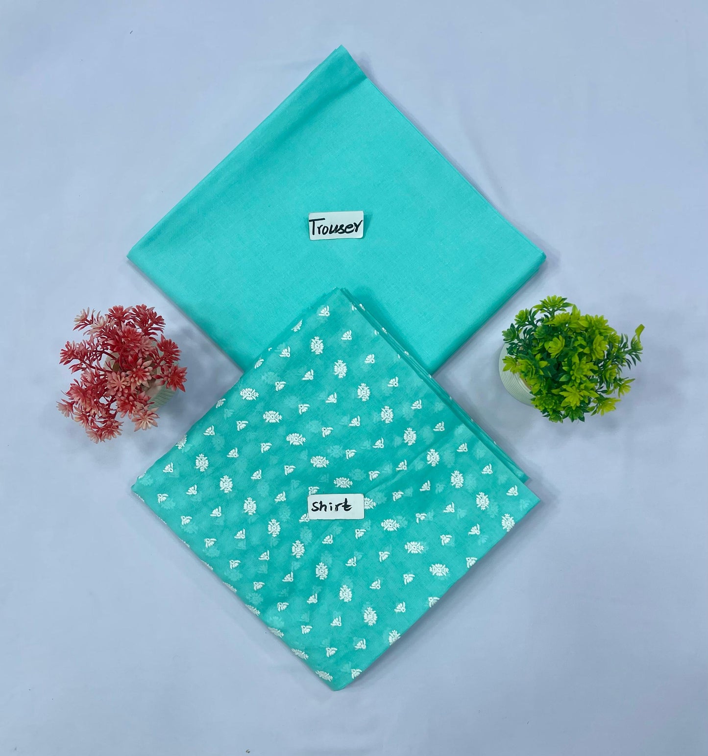 WHITE CHIKAN SHIFFLI 2-PC 4 SUITS MIX Market Boy