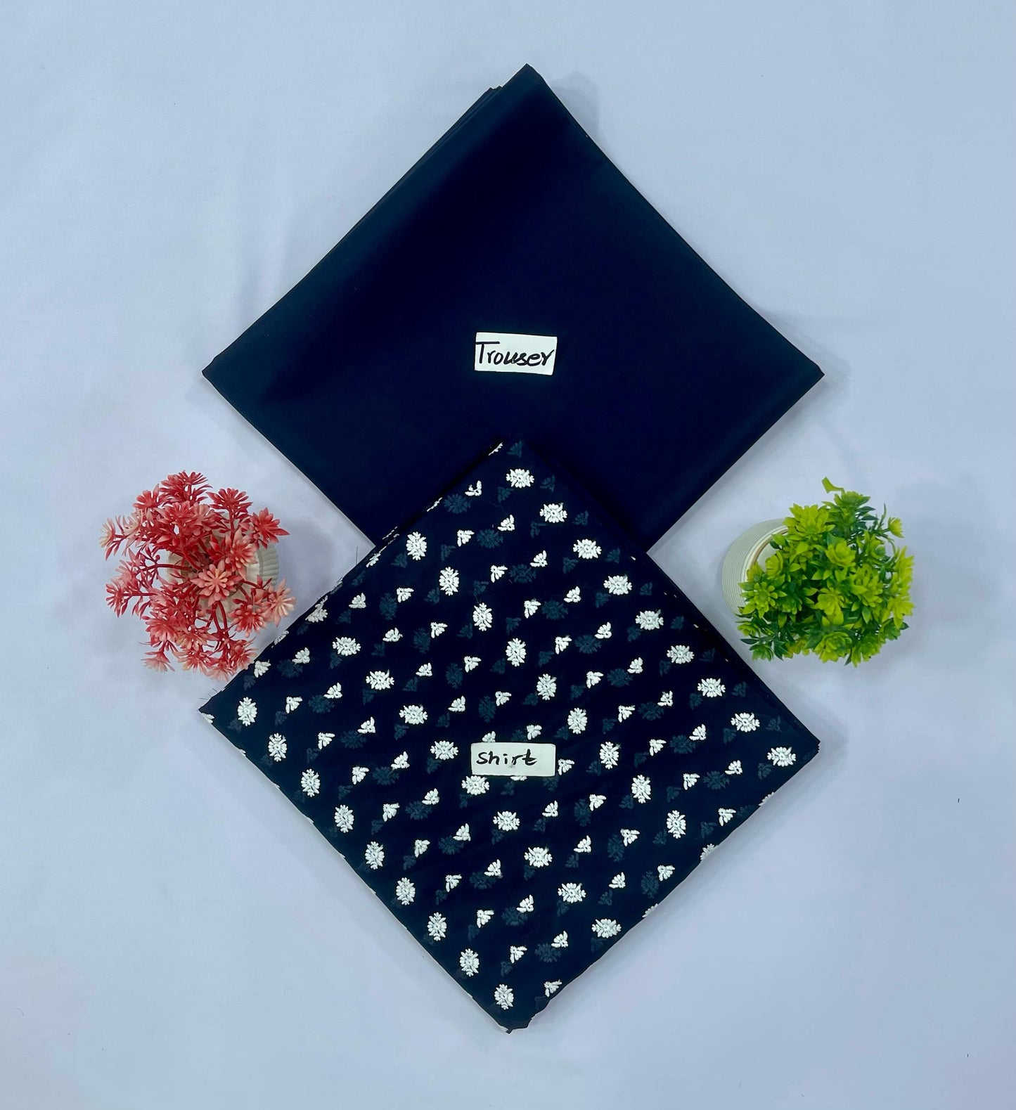 WHITE CHIKAN SHIFFLI 2-PC 4 SUITS MIX Market Boy