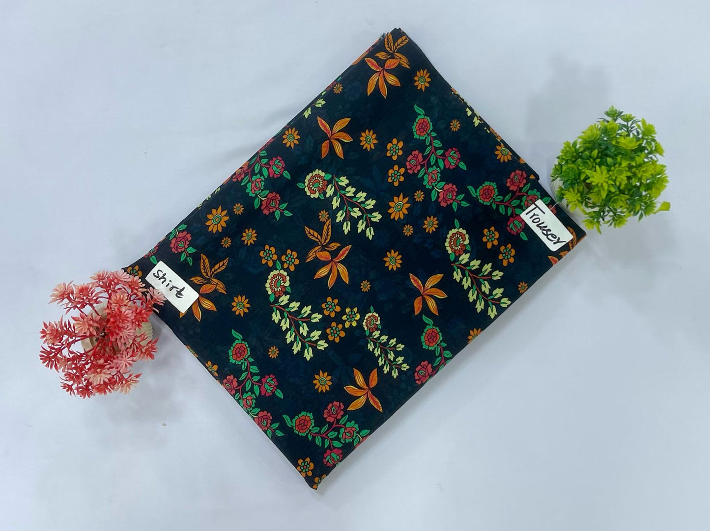 Sapphire Lawn Bana Dora 8 Suits B Market Boy