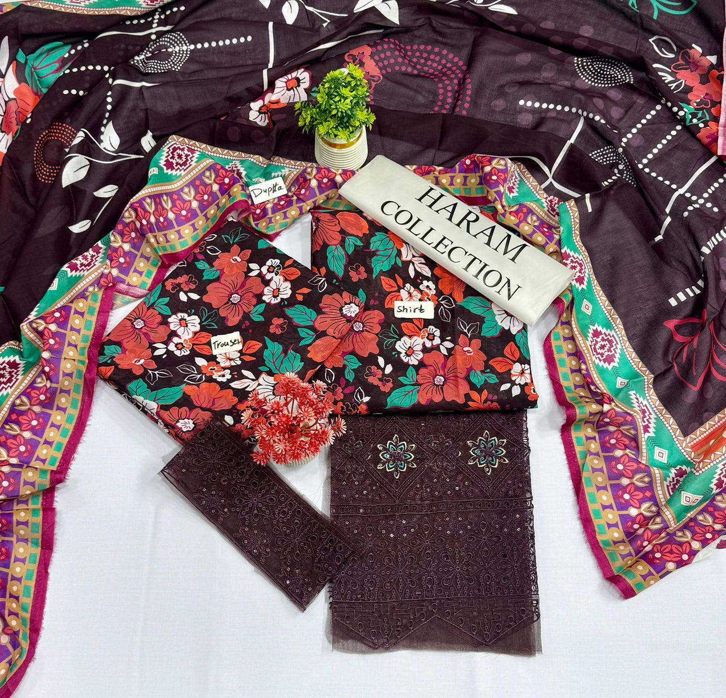 ORIGINAL BRAND HARAM COLLECTION 3PC DIGITAL PRINT LAWN 10 SUITS