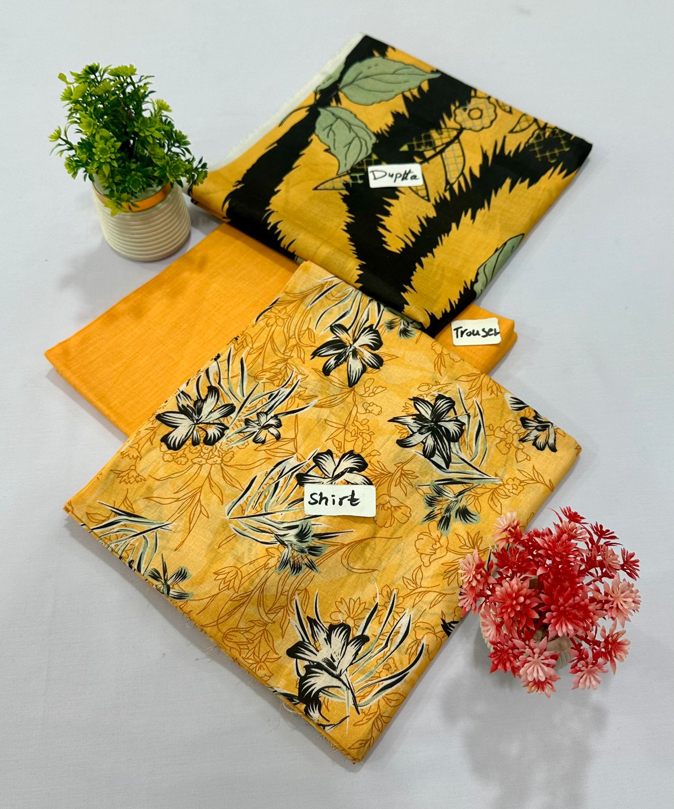 Sefiaura Original Brand 3 Pc Lawn 4 Suits