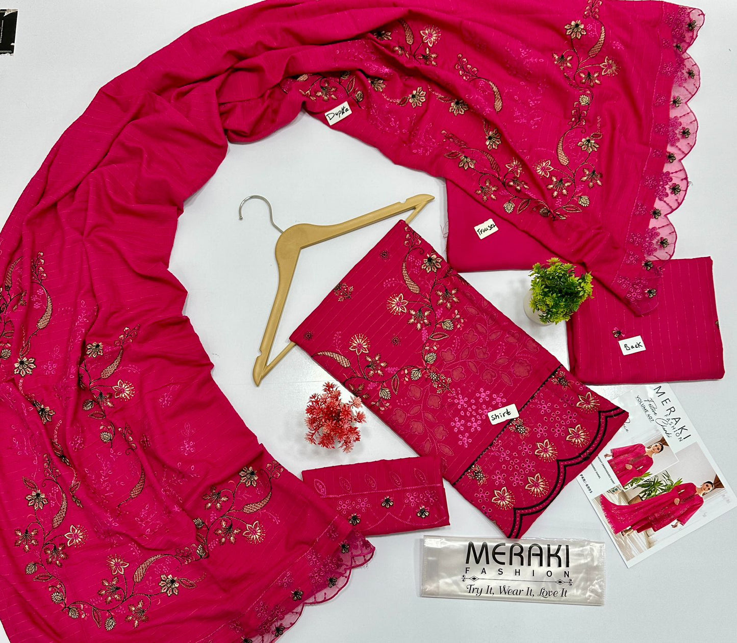 MERAKI FASHION VOL 407 CHAMKI PEACH WOOL (8 SUITS)