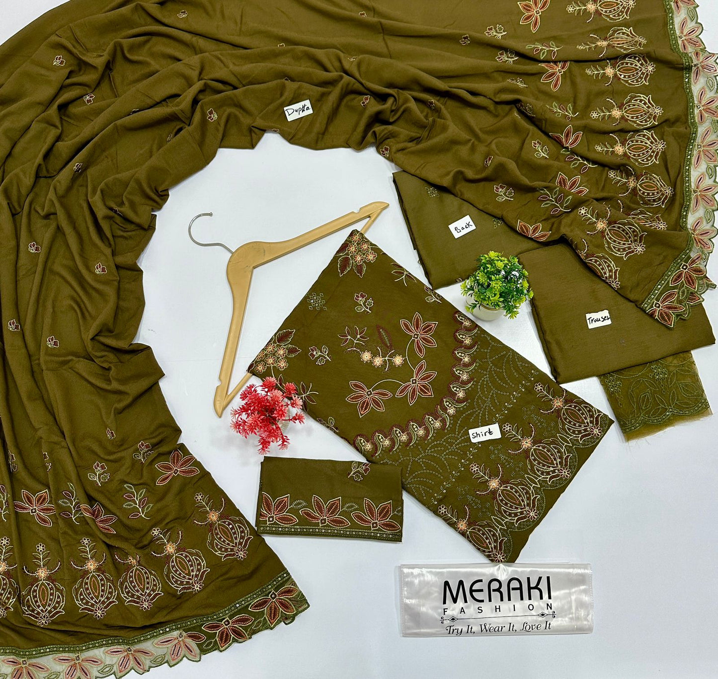 Tahzeeb By Meraki Fashion Vol 412 Luxury Embroidery 3 Pc Karandi (5 Suits ) A