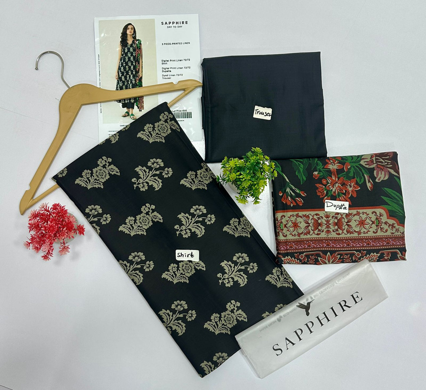 Sapphire Digital Printed 72/72 3Pc Linen (5 Suits)A