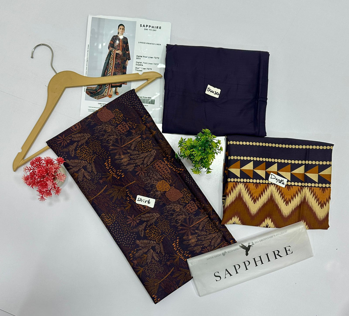 Sapphire Digital Printed 72/72 3Pc Linen (5 Suits)A