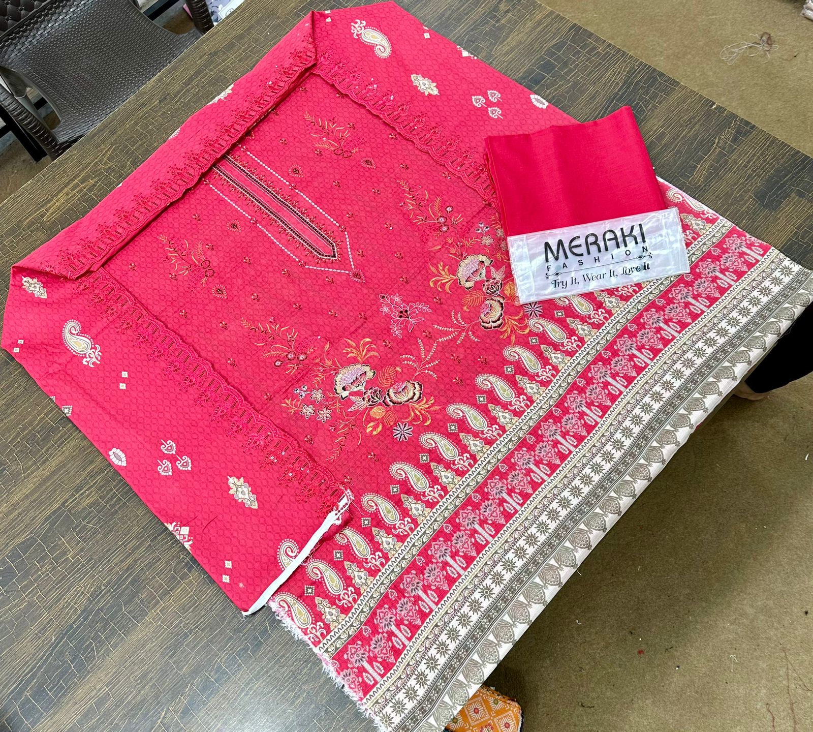 MERAKI FASHION VOL 355/CUT WORK SEQUENCE DUPATTA/BANA DURA DIGITAL PRINT (Set -Pack Of 10 Suits )Category B Market Boy