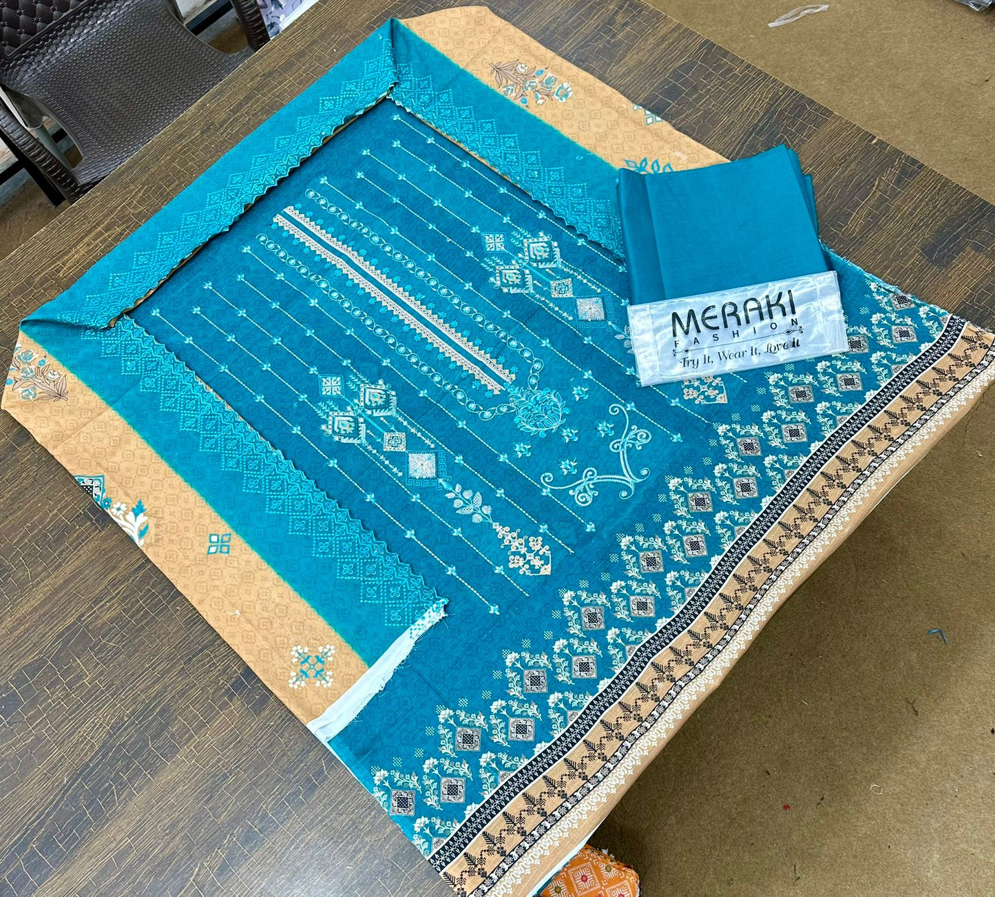 MERAKI FASHION VOL 355/CUT WORK SEQUENCE DUPATTA/BANA DURA DIGITAL PRINT (Set -Pack Of 10 Suits ) Market Boy