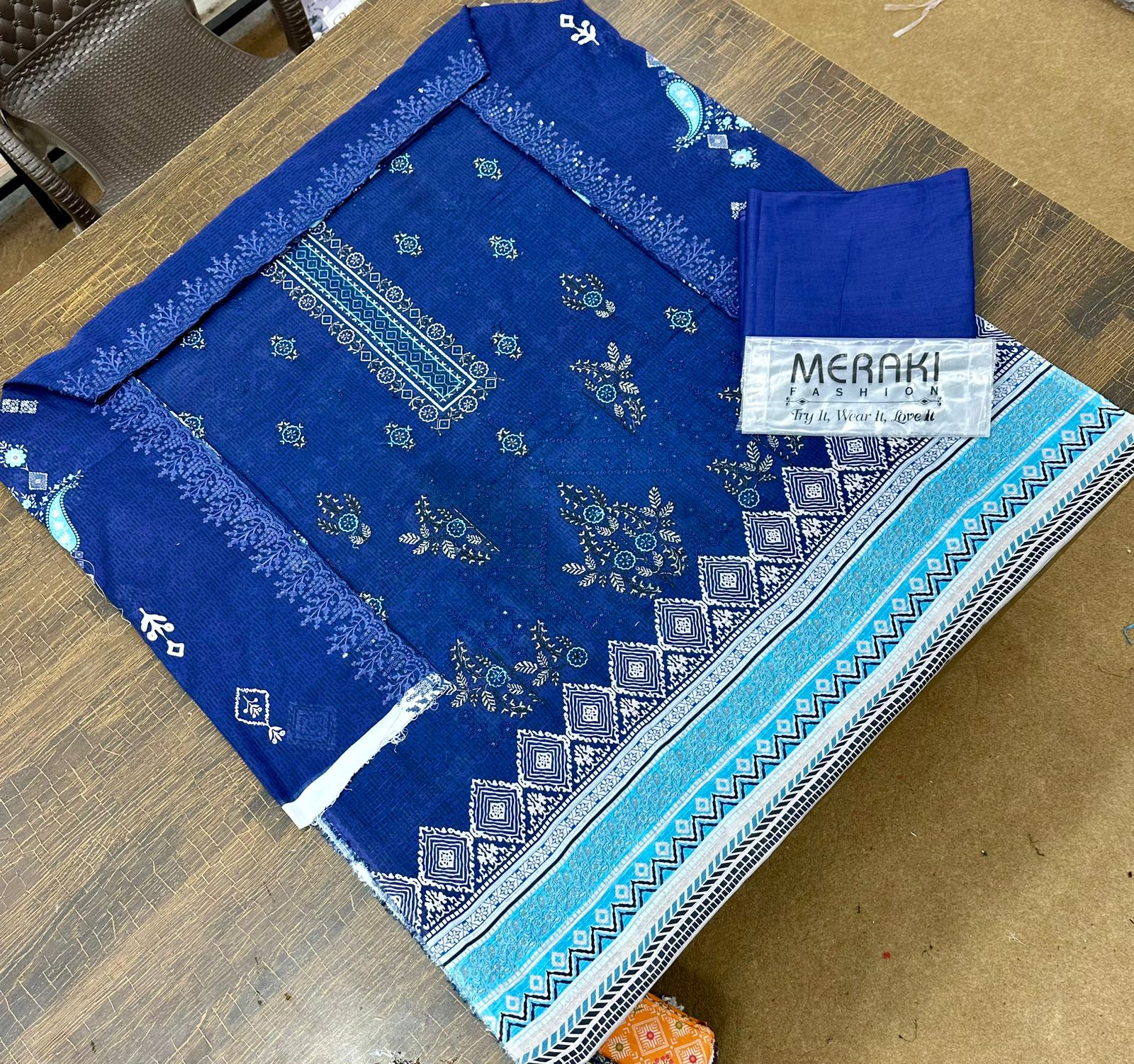 MERAKI FASHION VOL 355/CUT WORK SEQUENCE DUPATTA/BANA DURA DIGITAL PRINT (Set -Pack Of 5 Suits )Category A Market Boy