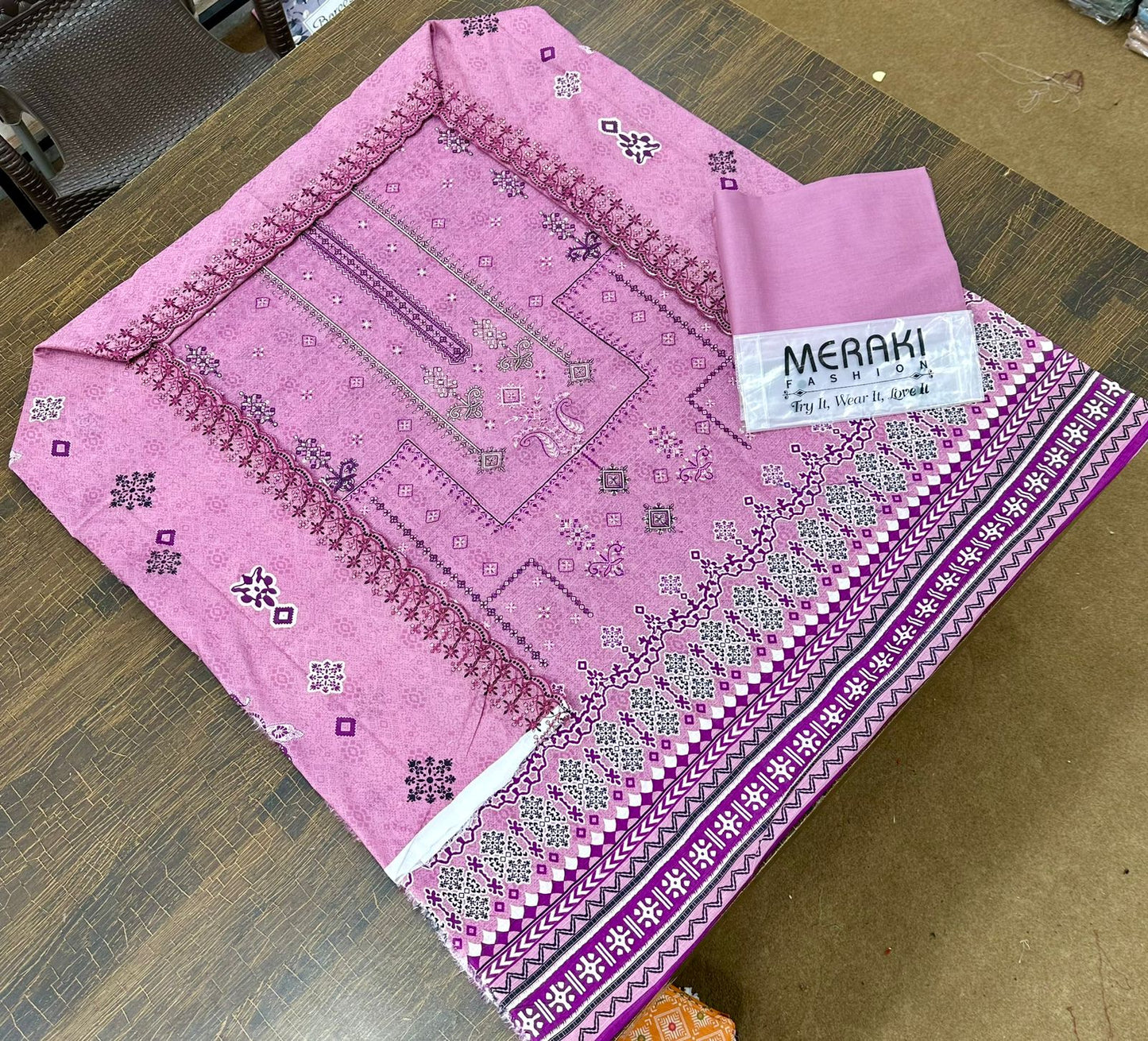 MERAKI FASHION VOL 355/CUT WORK SEQUENCE DUPATTA/BANA DURA DIGITAL PRINT (Set -Pack Of 5 Suits )Category A Market Boy