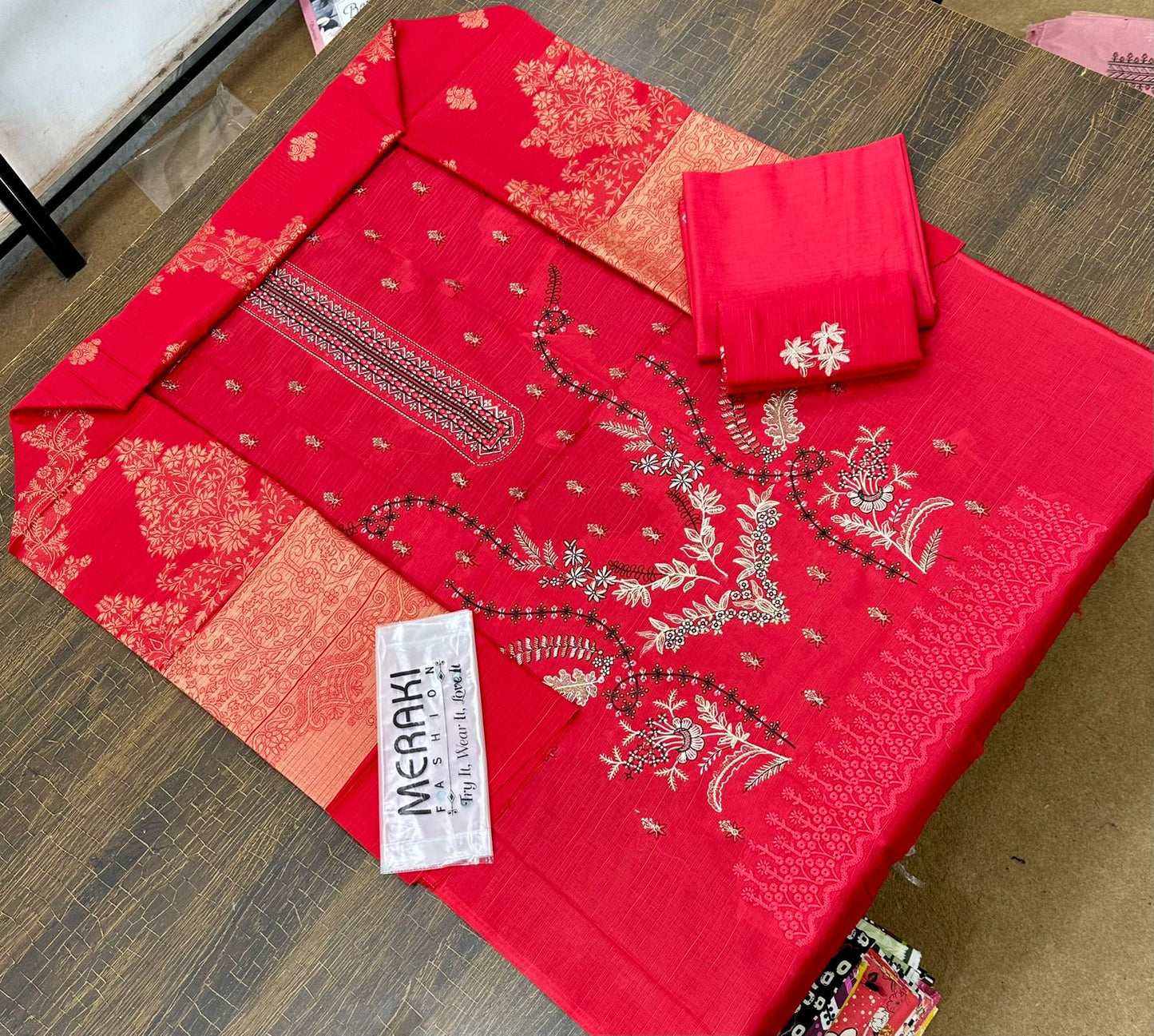 MERAKI FASHION VOL 354 BANA DURA LAWN (Set -Pack of 4 Suits ) Category A Market Boy