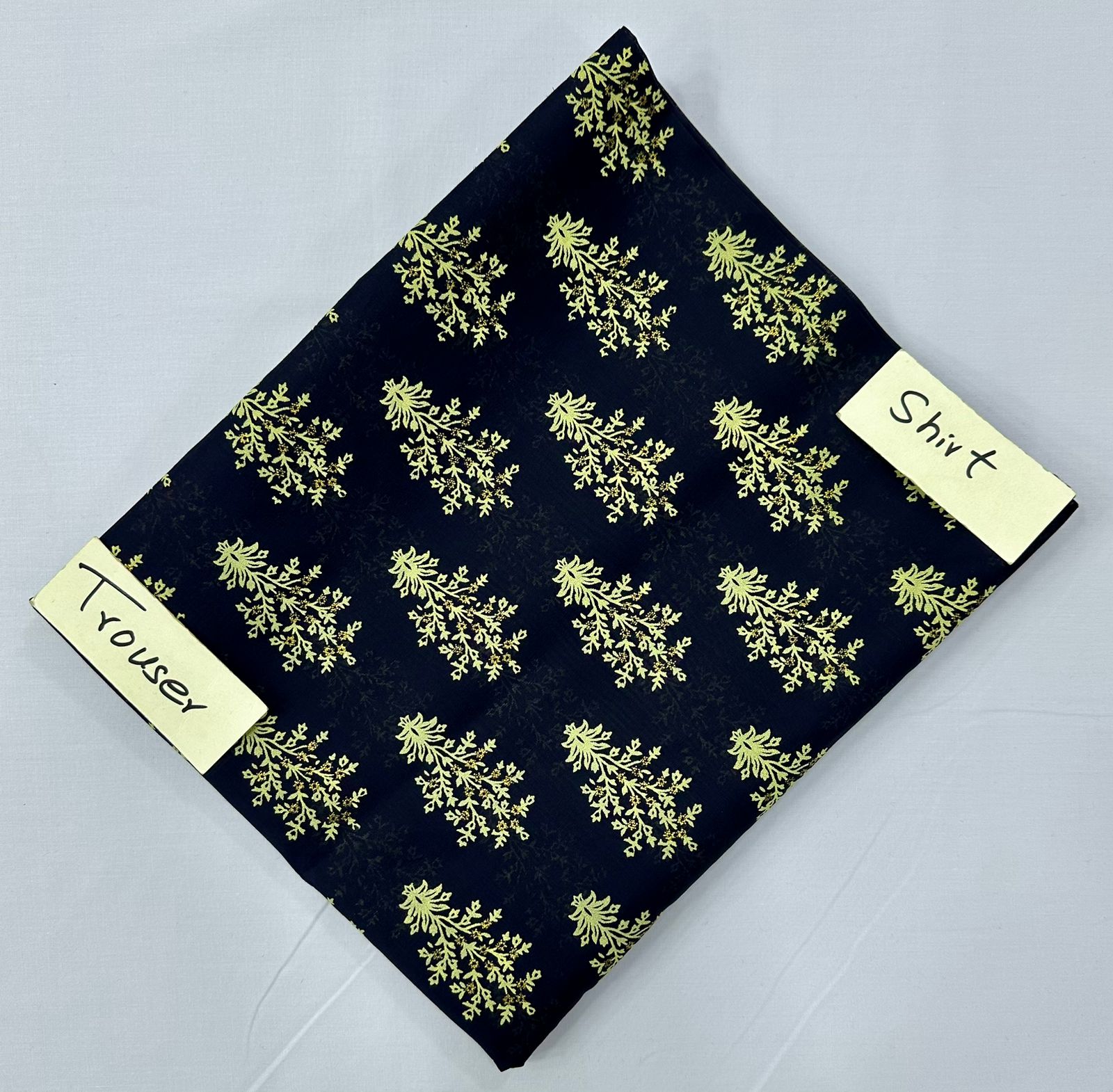 2 Piece Glitter Print Lawn (Set -Pack Of 13 Suits ) Category B Market Boy