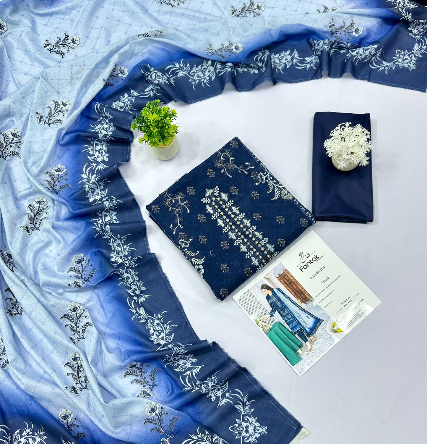 Fantak Embroieded Bana Dora 3 Piece Lawn (Set -Pack Of 5 Suits )Category B Market Boy