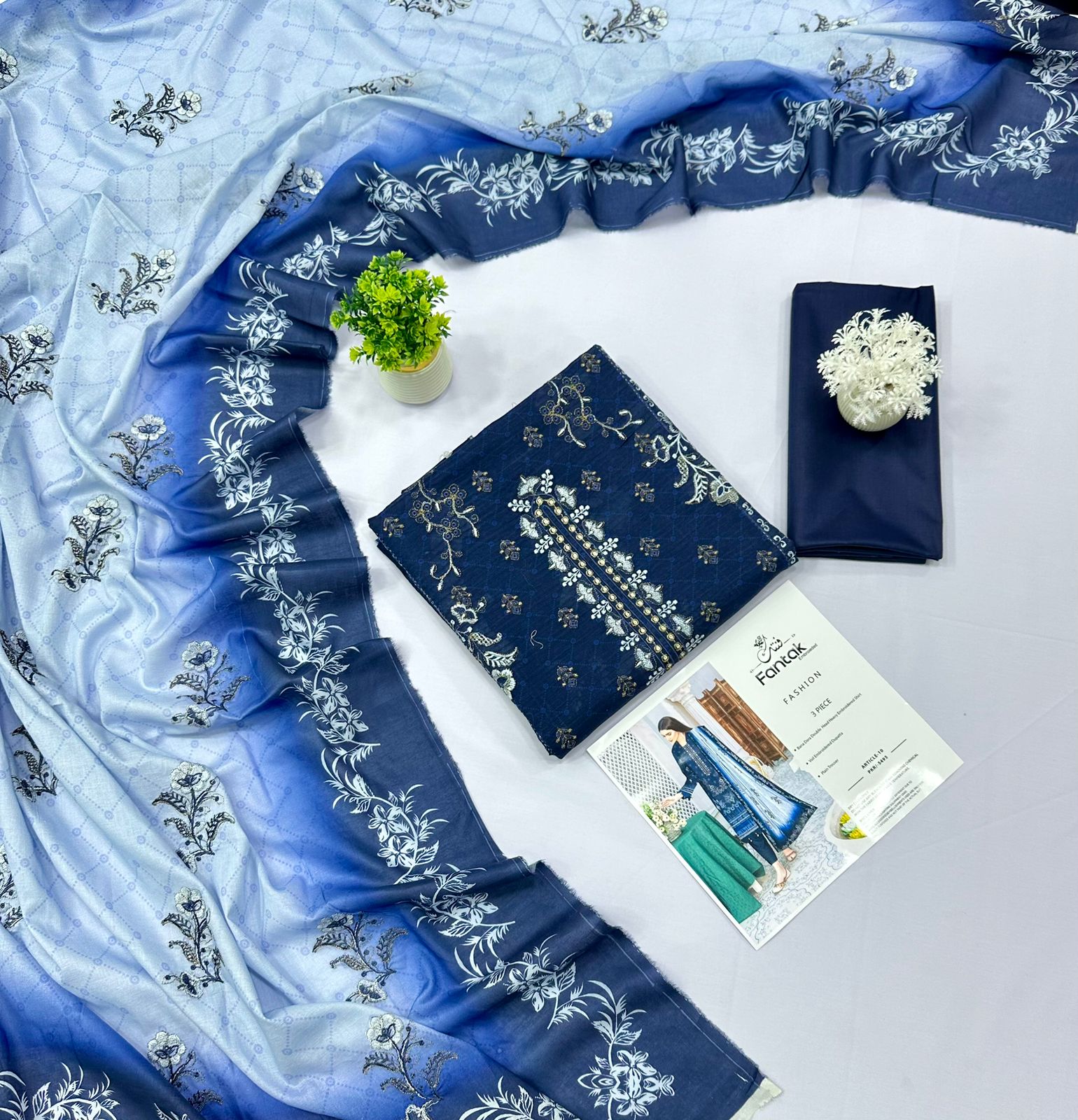 Fantak Embroieded Bana Dora 3 Piece Lawn (Set -Pack Of 5 Suits )Category B Market Boy