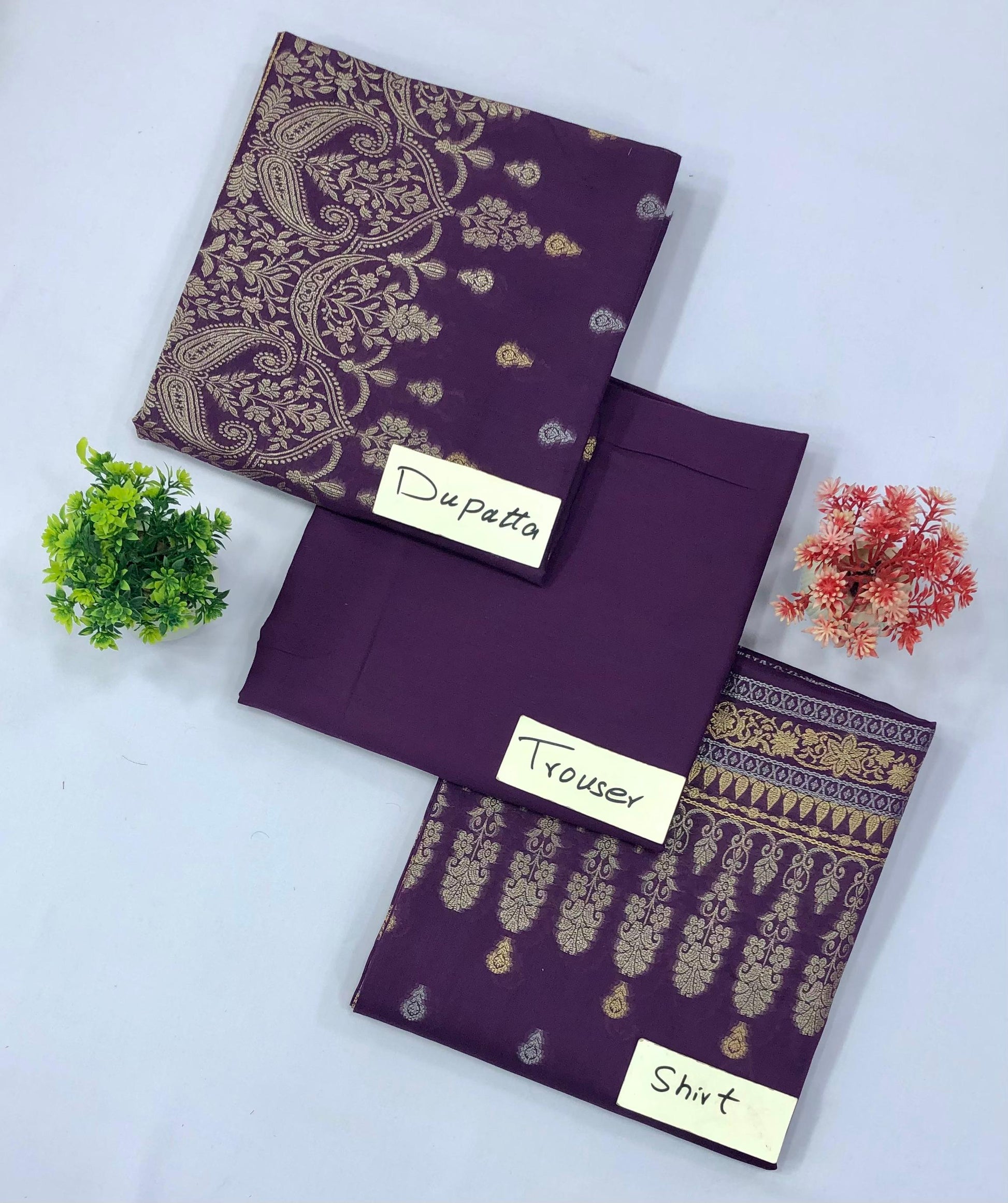 BONANZA SATRANGI JACQUARD BAROSHA VOL NO 2 (Set -Pack of 6 Suits ) Category B Market Boy