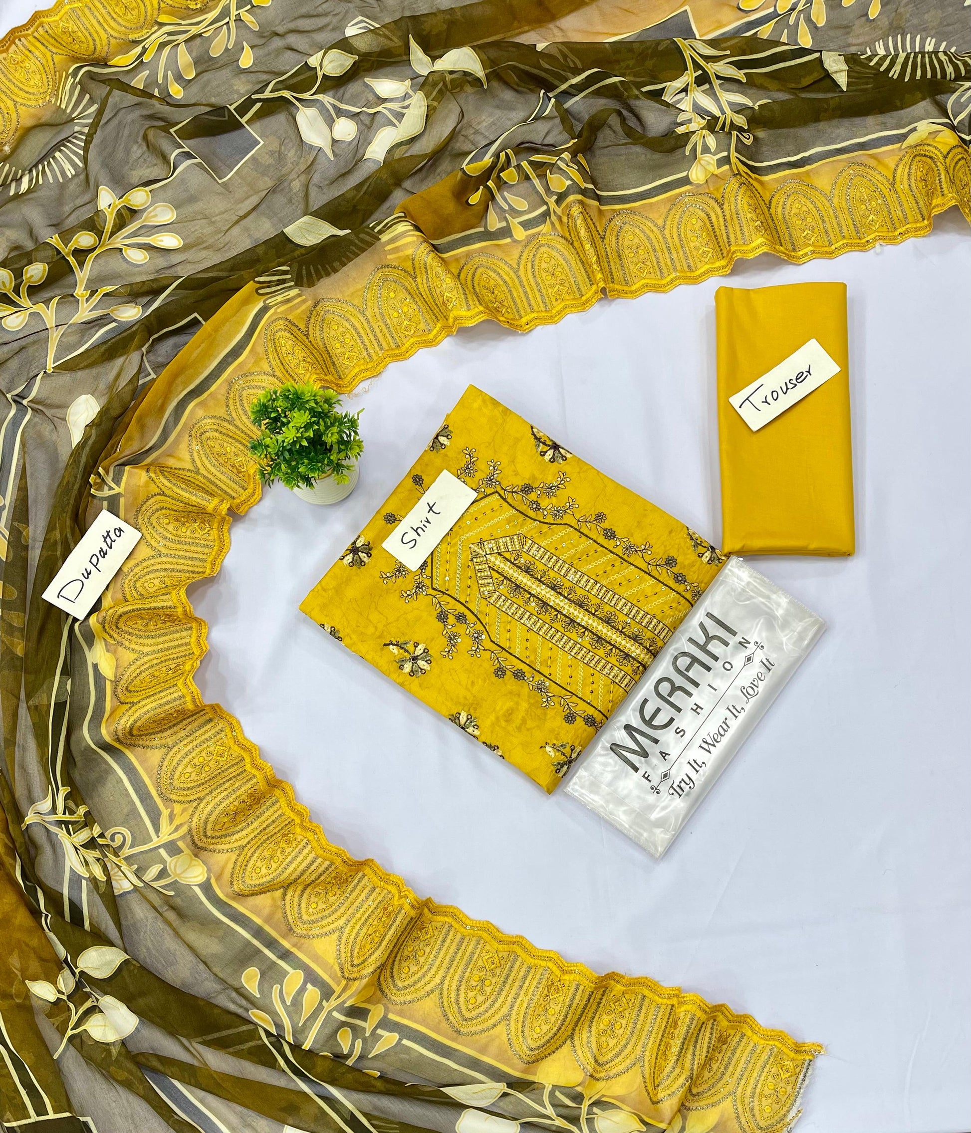 Meraki Vol 371 Bana Dora Cut Work Dupatta (Set -Pack Of 5 Suits ) Category A Market Boy