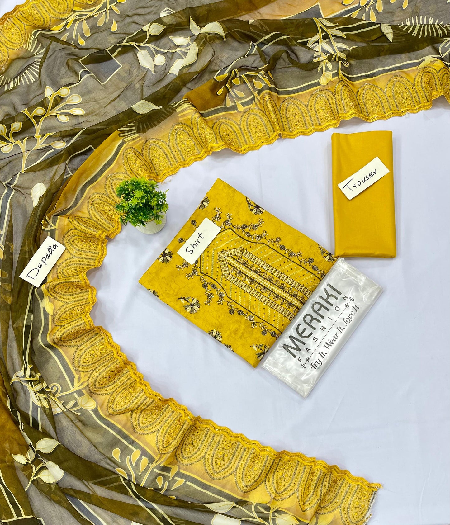 Meraki Vol 371 Bana Dora Cut Work Dupatta (Set -Pack Of 5 Suits ) Category A Market Boy