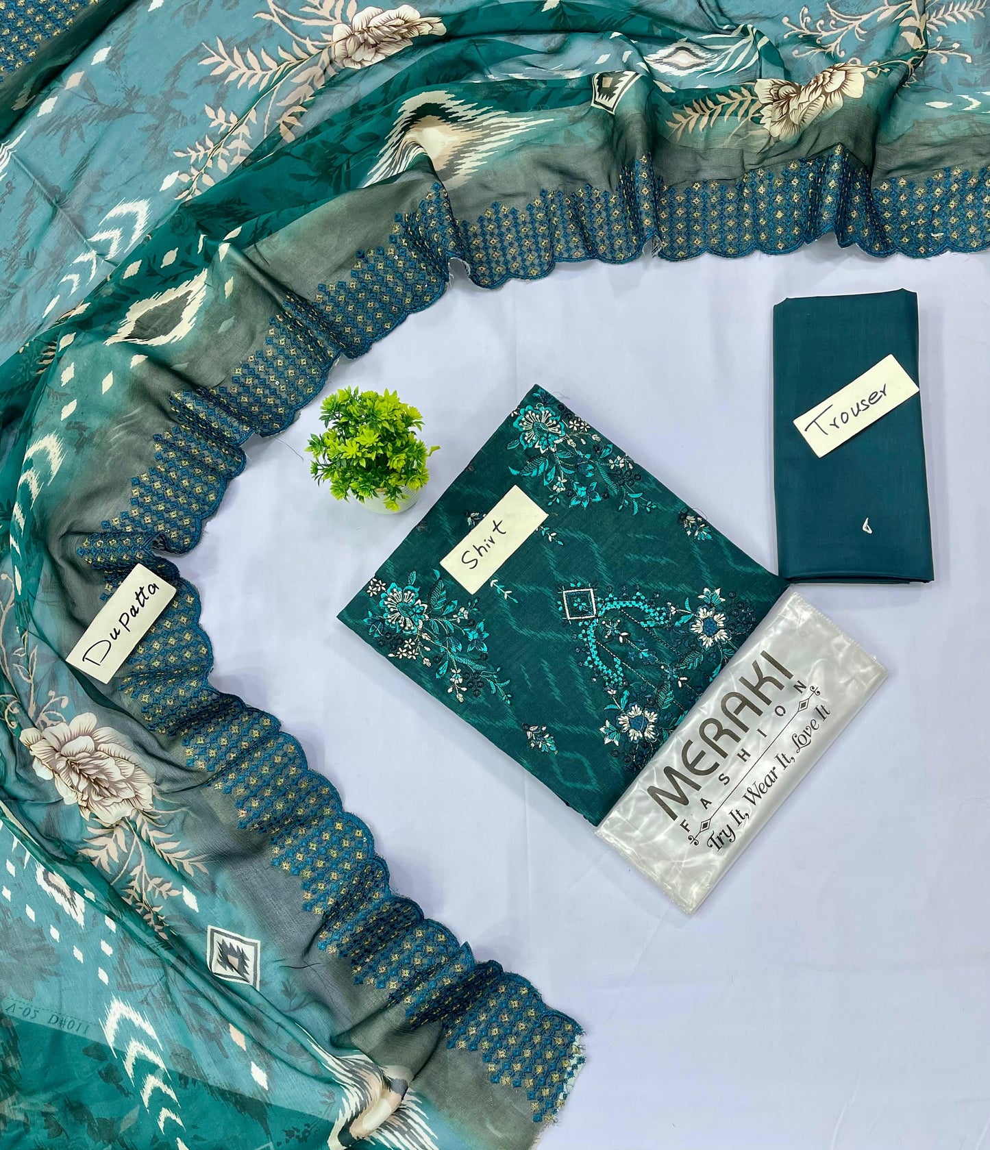 Meraki Vol 371 Bana Dora Cut Work Dupatta (Set -Pack Of 5 Suits ) Category A Market Boy