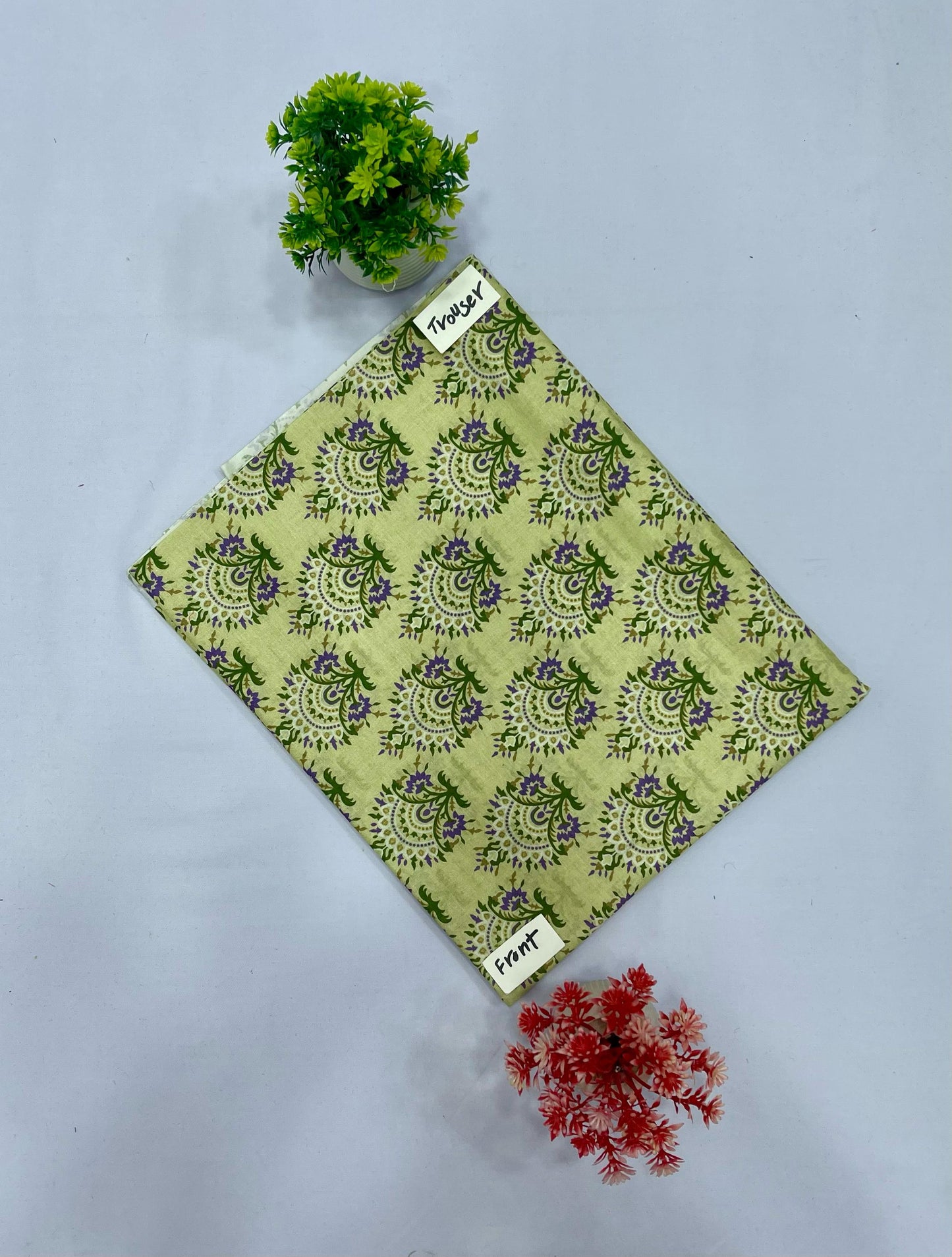 ETHNIC & SAPPHIRE LAWN (Set -Pack Of 4 Suits ) Random Market Boy