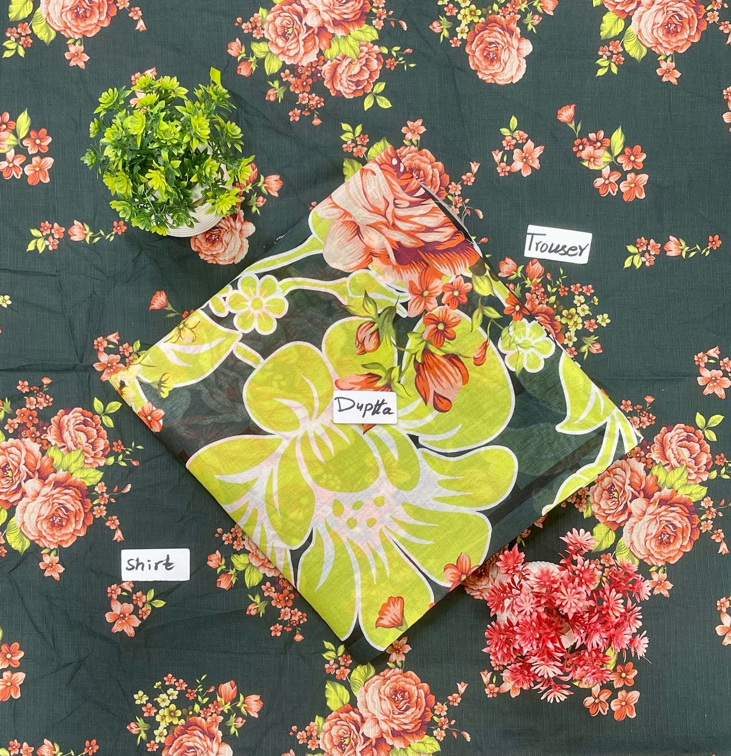 MULDEEP ORIGINAL BRAND BANA DURA ALL OVER 5 SUITS A Market Boy