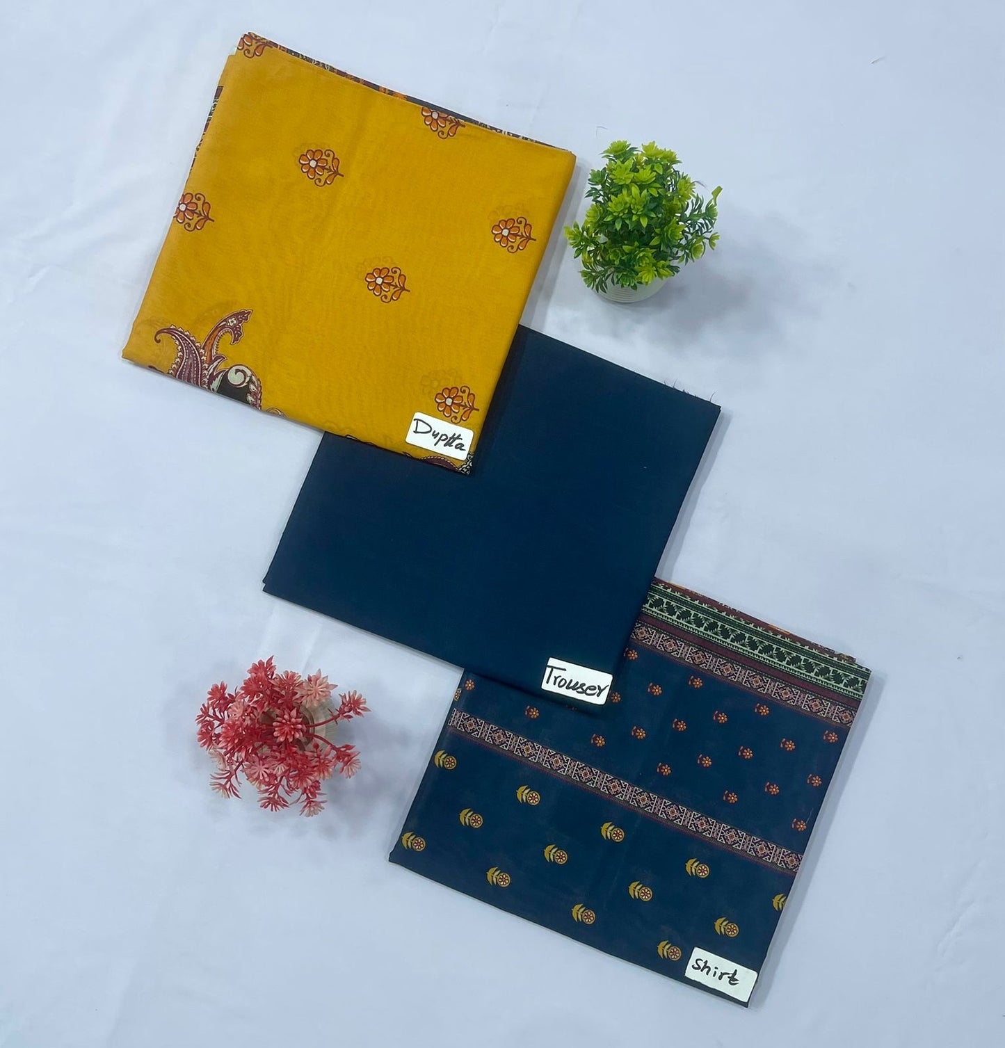 ORIGINAL  REET BRAND 3-PC LAWN 10 SUITS