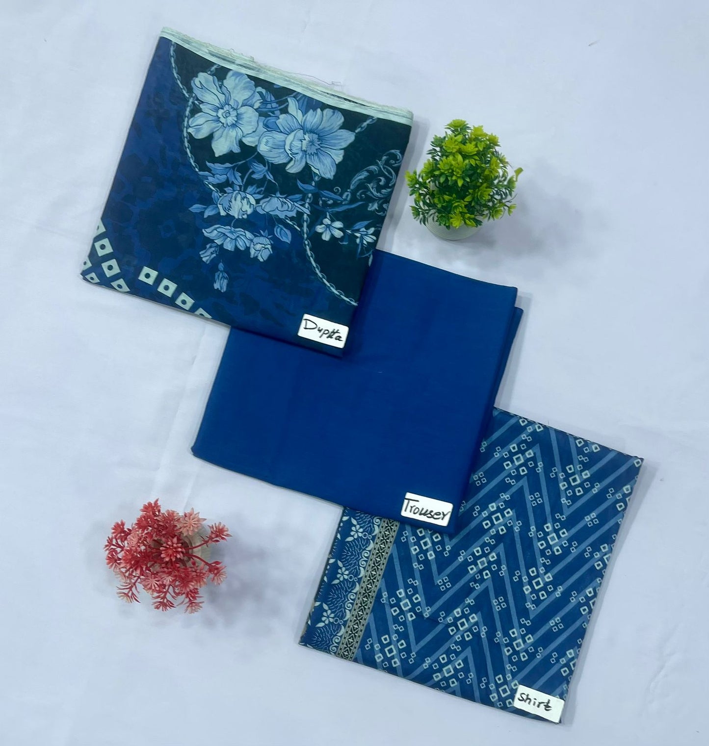 ORIGINAL  REET BRAND 3-PC LAWN 5 SUITS B