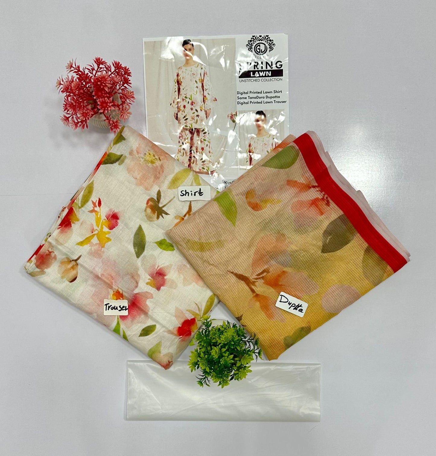 Gull Jee Mid Summer Cotton 3 Piece – Unstitched All Over Print 5 Suits B