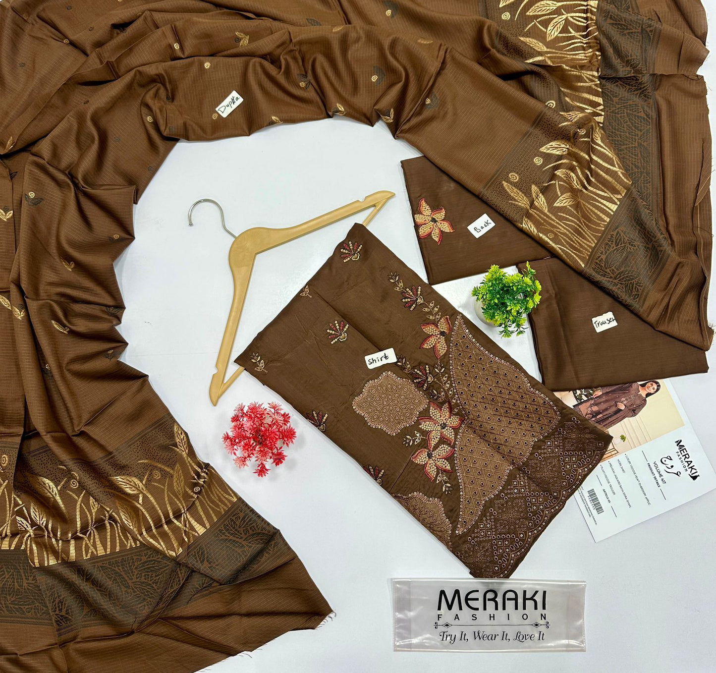 Meraki Fashion Vol 417 Viscose   (8 Suits)