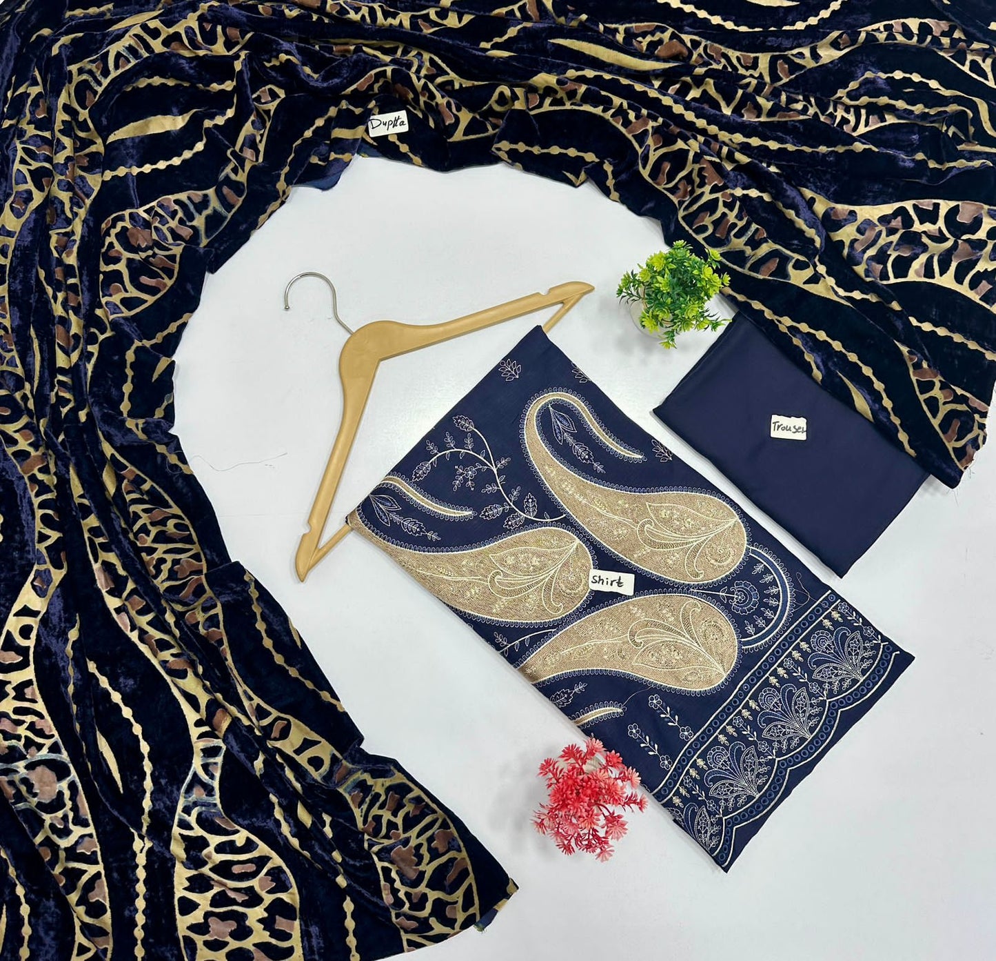 Meraki Fashion Vol 423 Bana Dora (8 Suits )