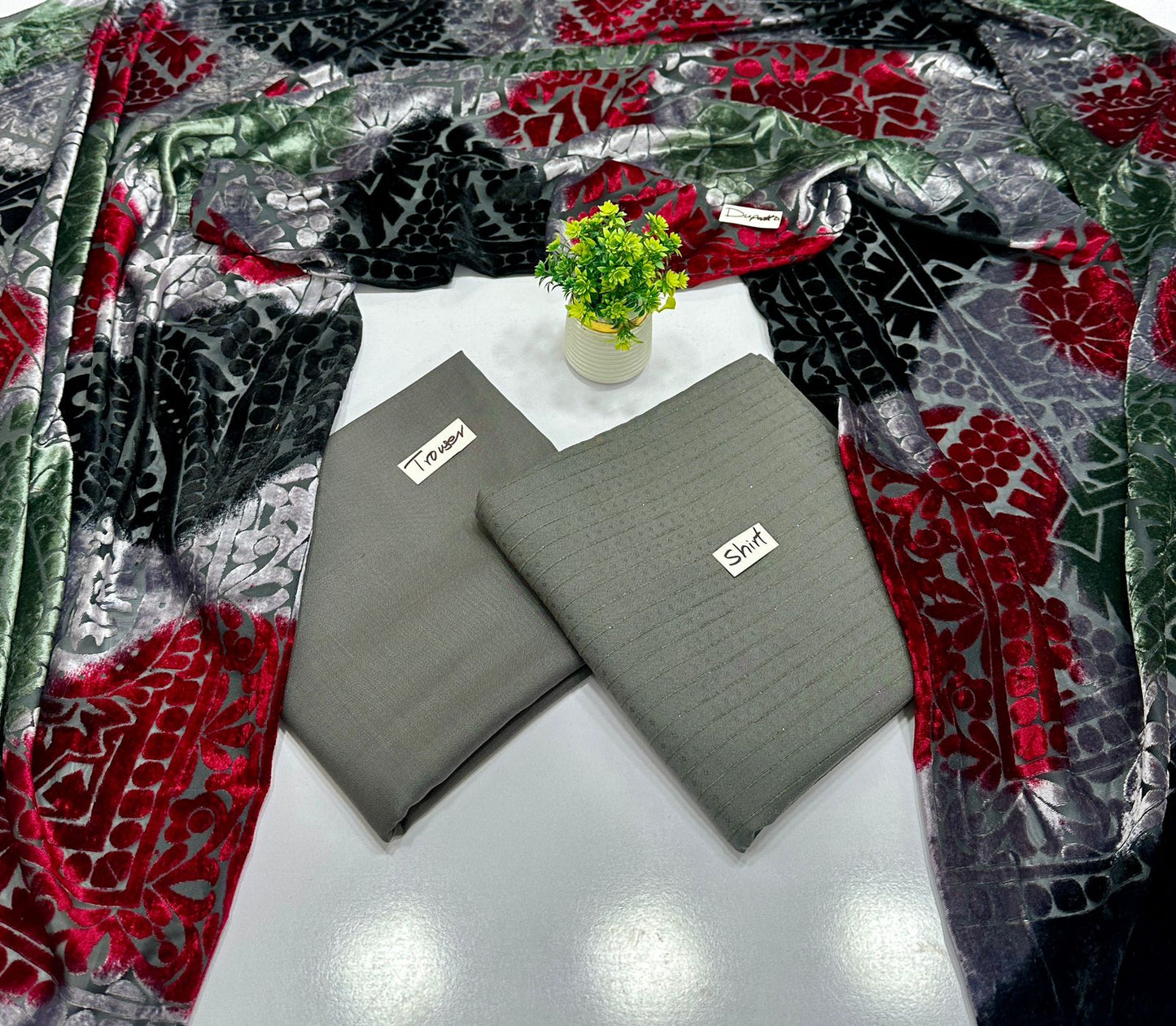 Valvet Strips Chamki With 3D Palachi Shawl (4 Suits)B