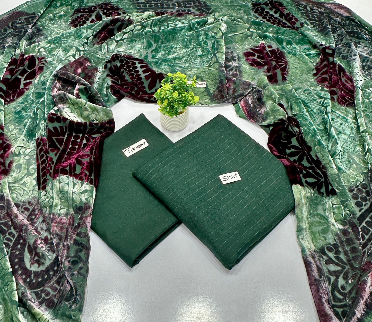 Valvet Strips Chamki With 3D Palachi Shawl (4 Suits)B