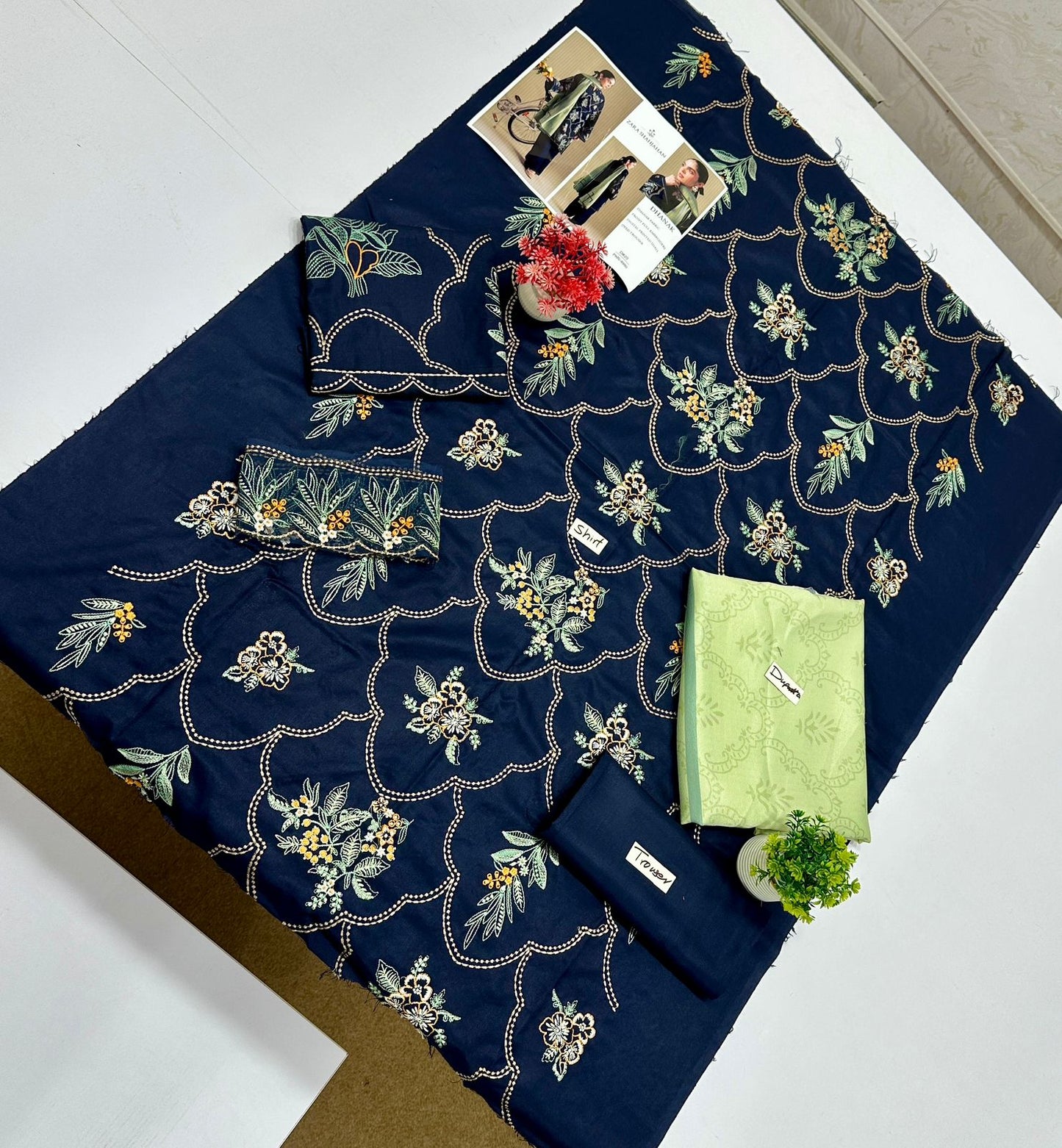 Hit Codes Big Brand 3 Pc Dhanak (11 Suits)