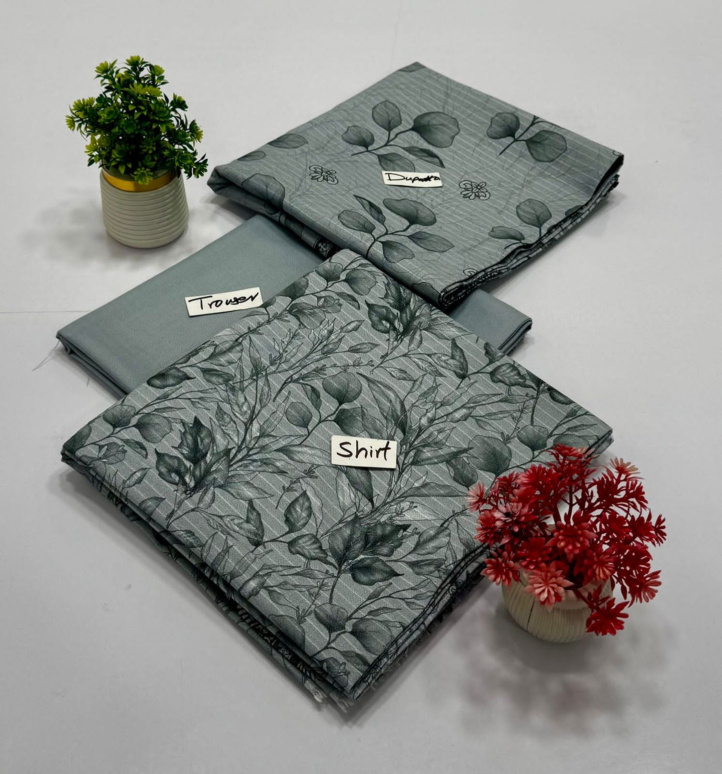 Original Brand Peach Wool Bana Dora Mother Collection (10 Suits)