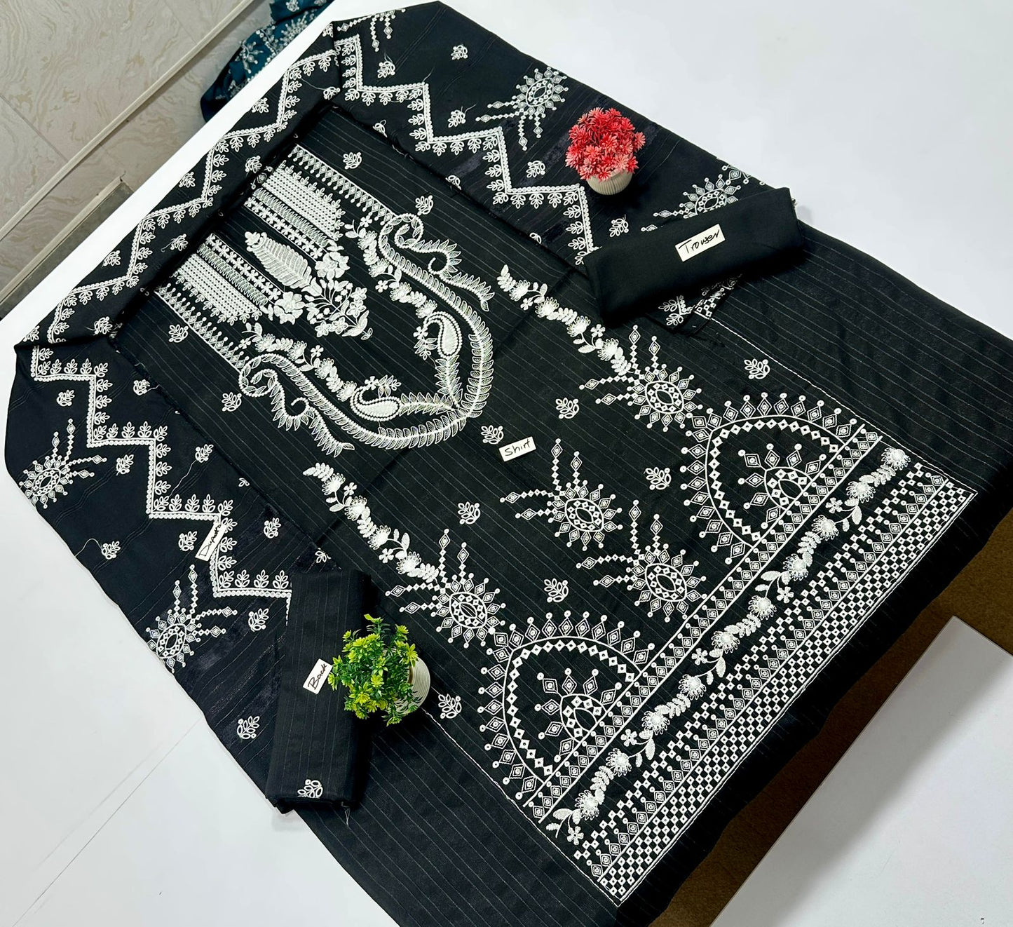 Chamkhi Peach Wool White Embroidery  (7 Suits)