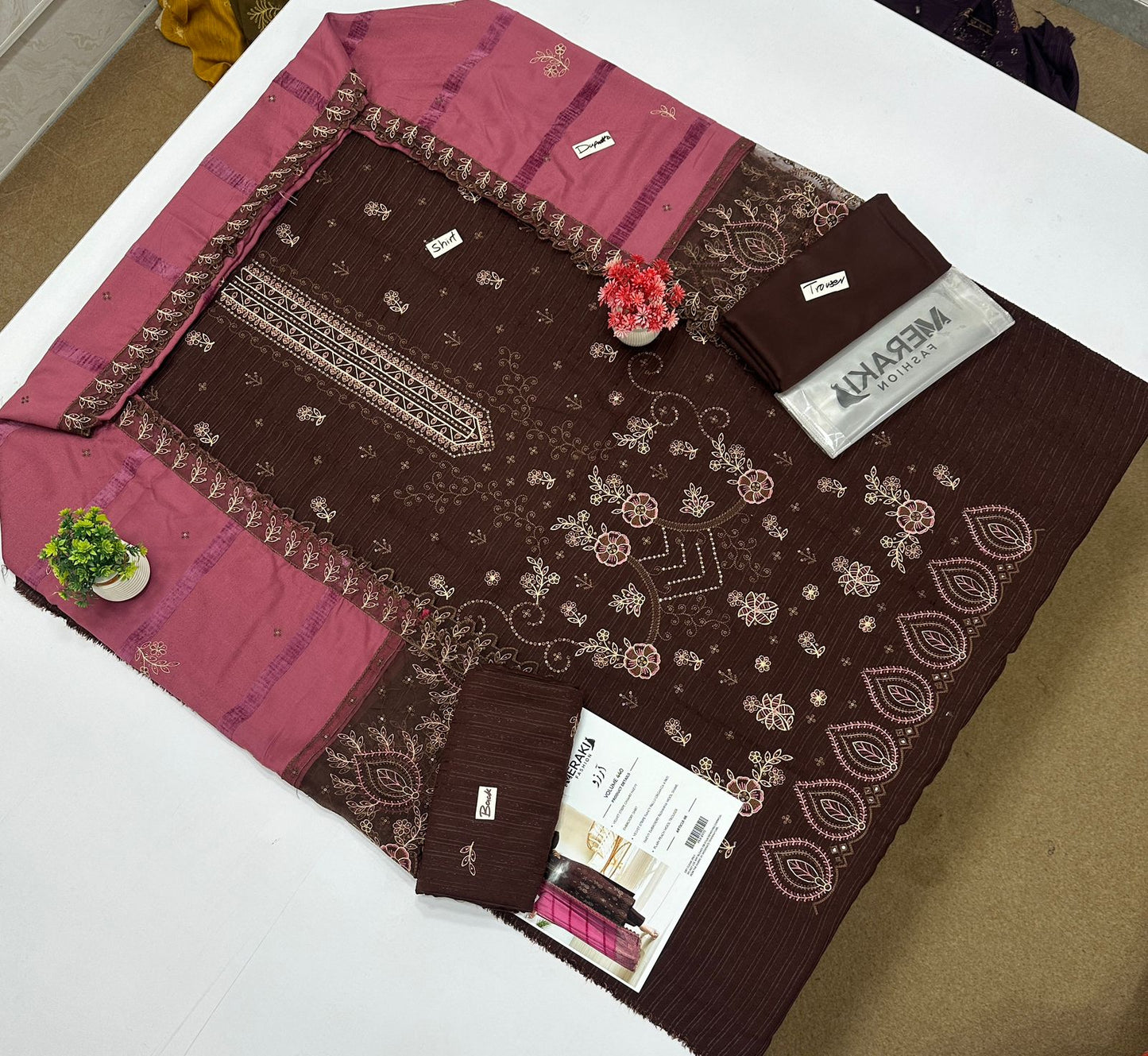 Meraki Fashion Vol 440 ( 8 Suits)