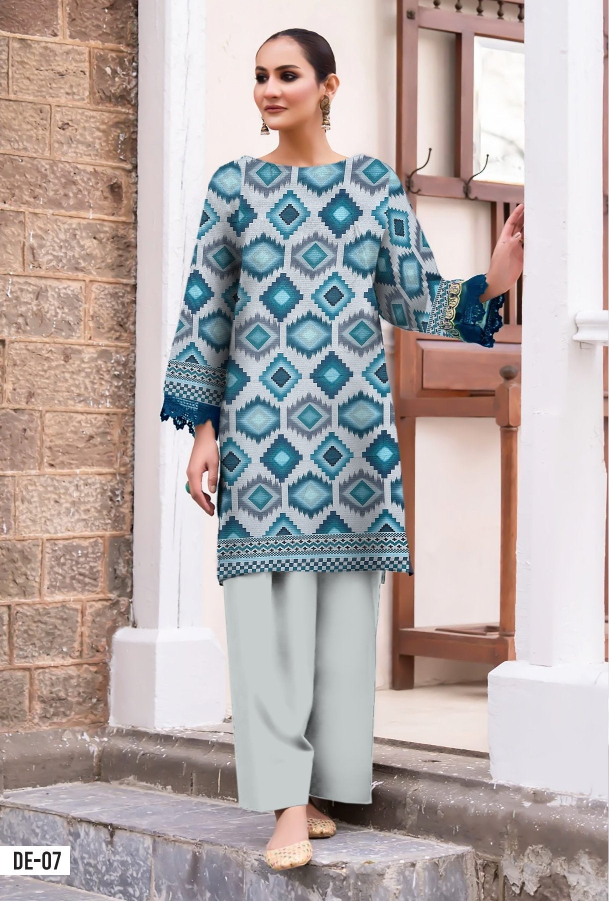 Orang Print Lawn (Set -Pack Of 4 Suits )Category A Market Boy